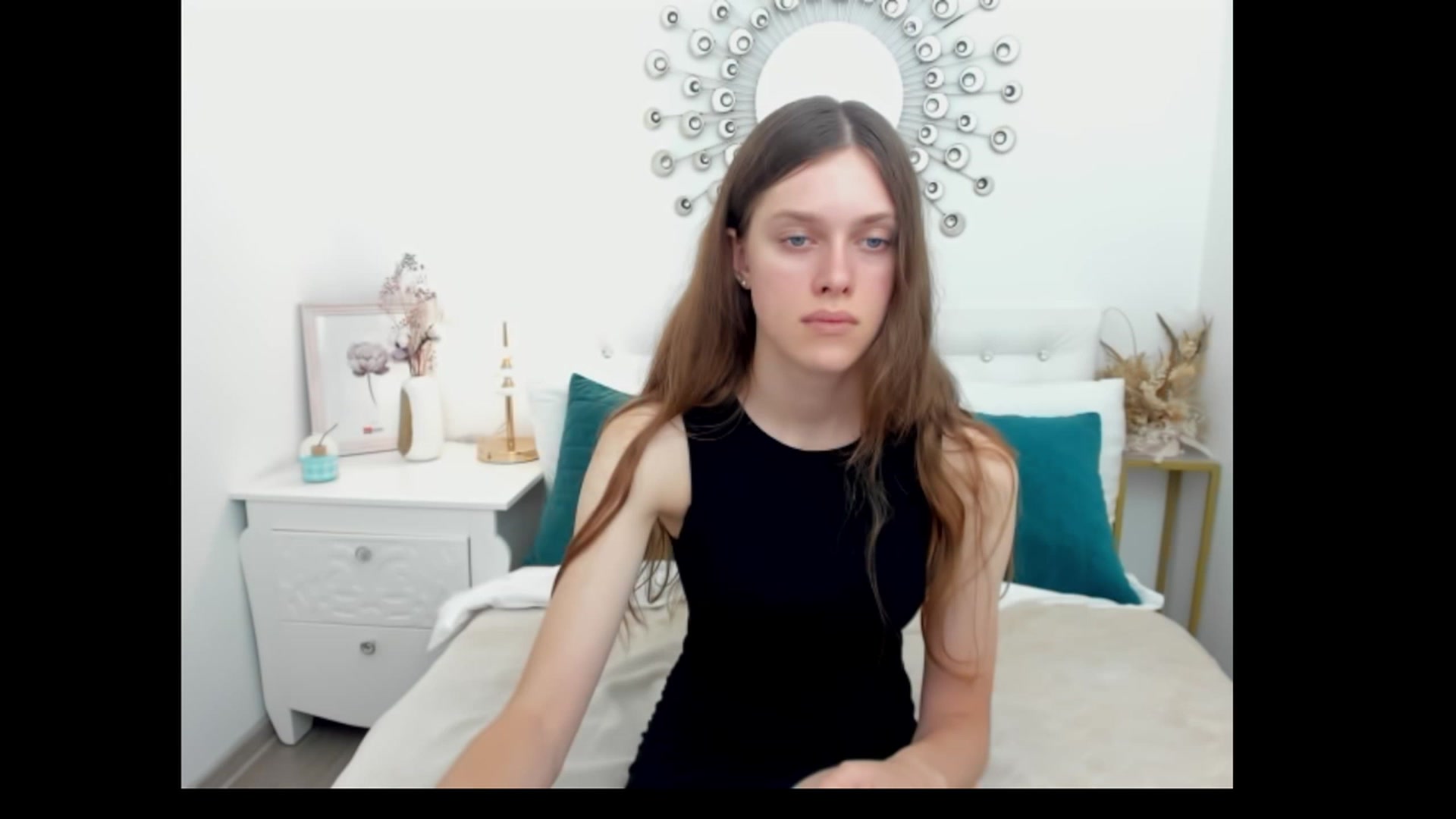 Gallery image thumbnail from JaneBrown's myfreecams stream on, 08/22/2023, 09:48 image 11 of 20
