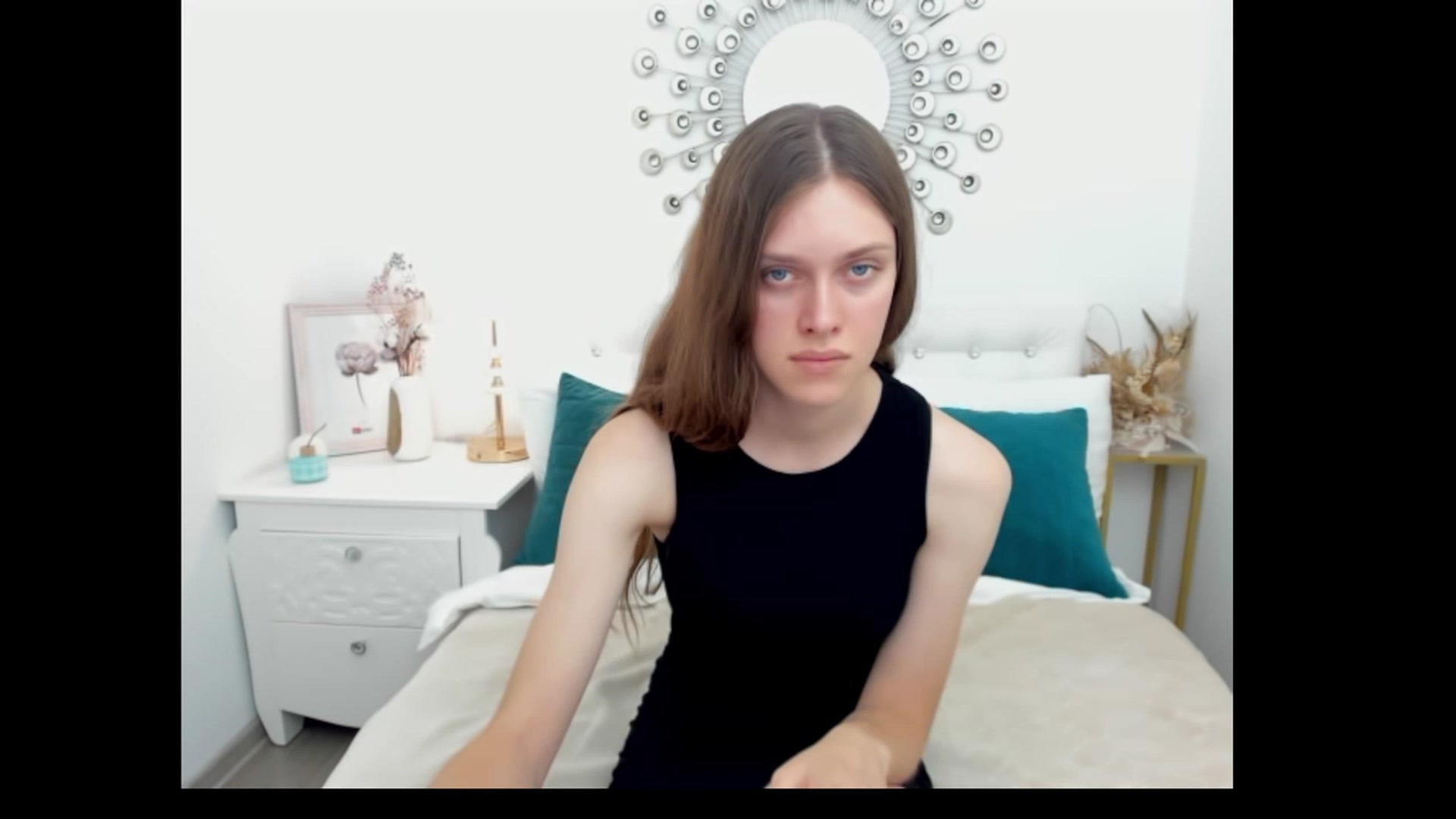Gallery image thumbnail from JaneBrown's myfreecams stream on, 08/22/2023, 09:48 image 1 of 20