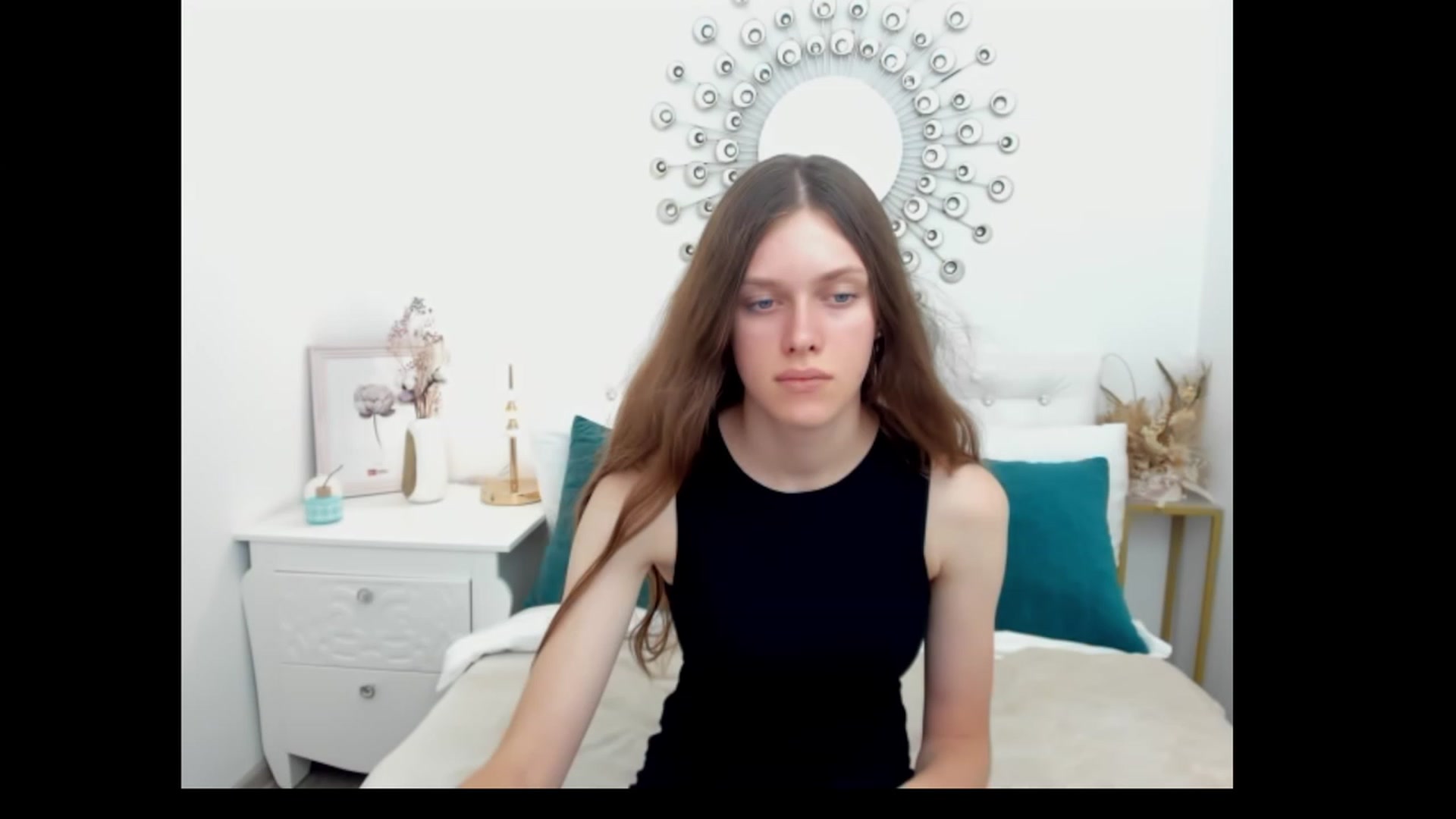 Gallery image thumbnail from JaneBrown's myfreecams stream on, 08/22/2023, 10:53 image 14 of 20
