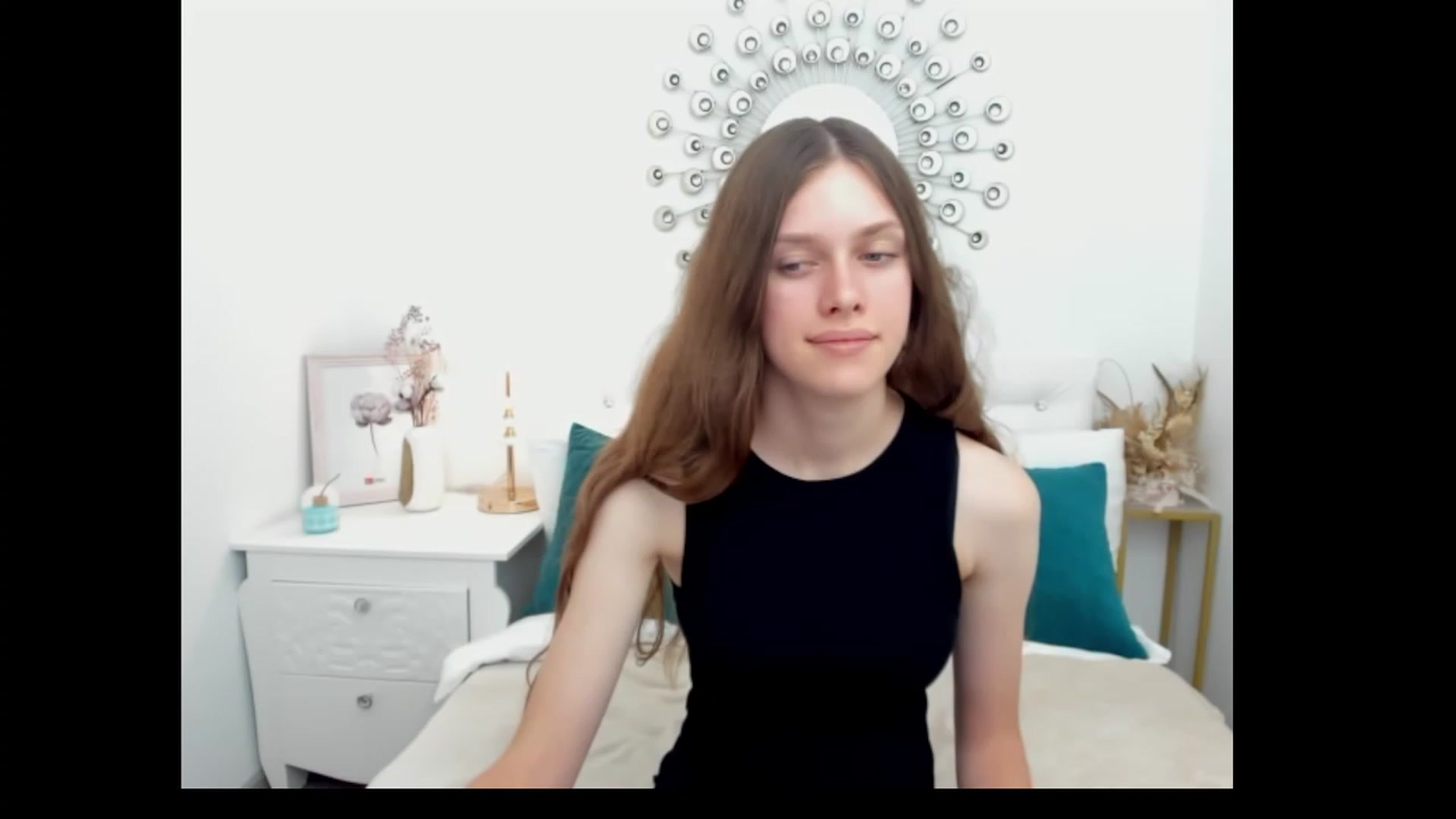 Gallery image thumbnail from JaneBrown's myfreecams stream on, 08/22/2023, 10:53 image 3 of 20