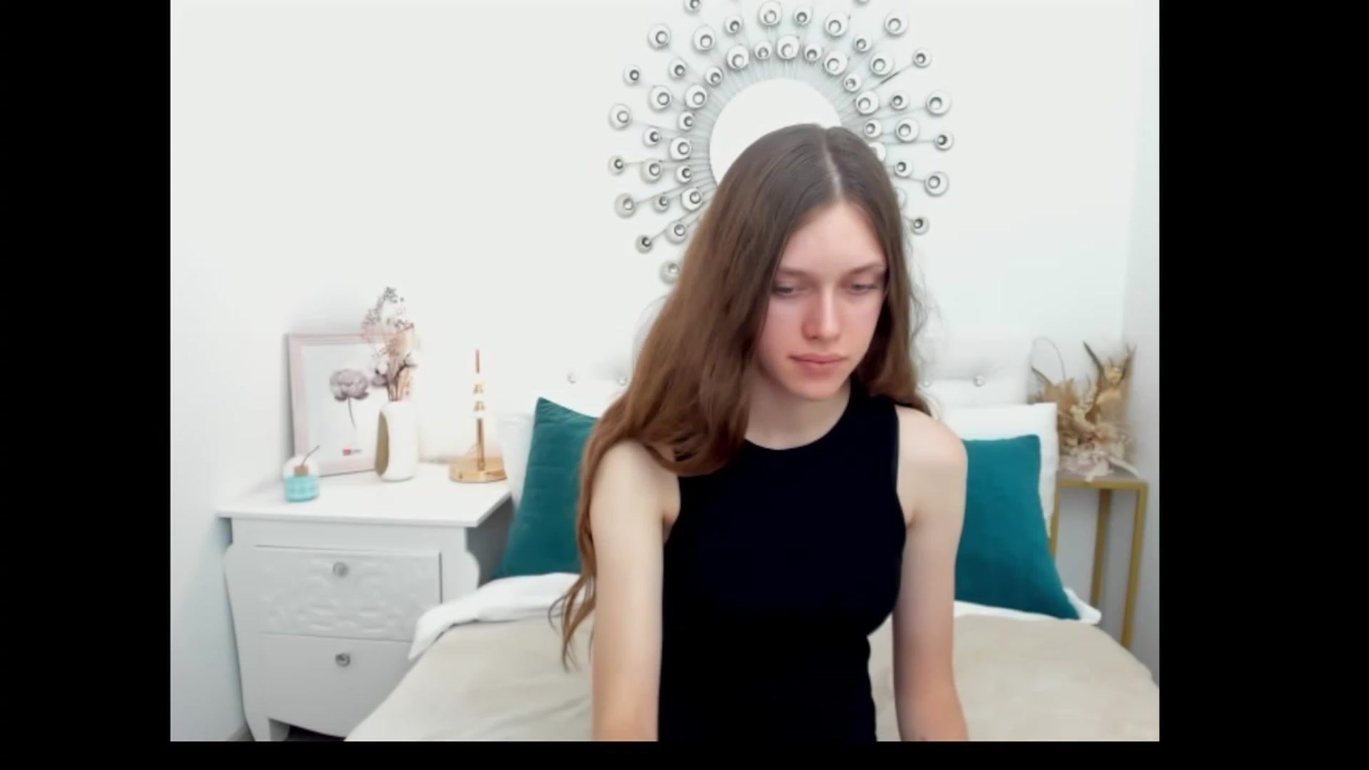 Gallery image thumbnail from JaneBrown's myfreecams stream on, 08/22/2023, 10:53 image 2 of 20