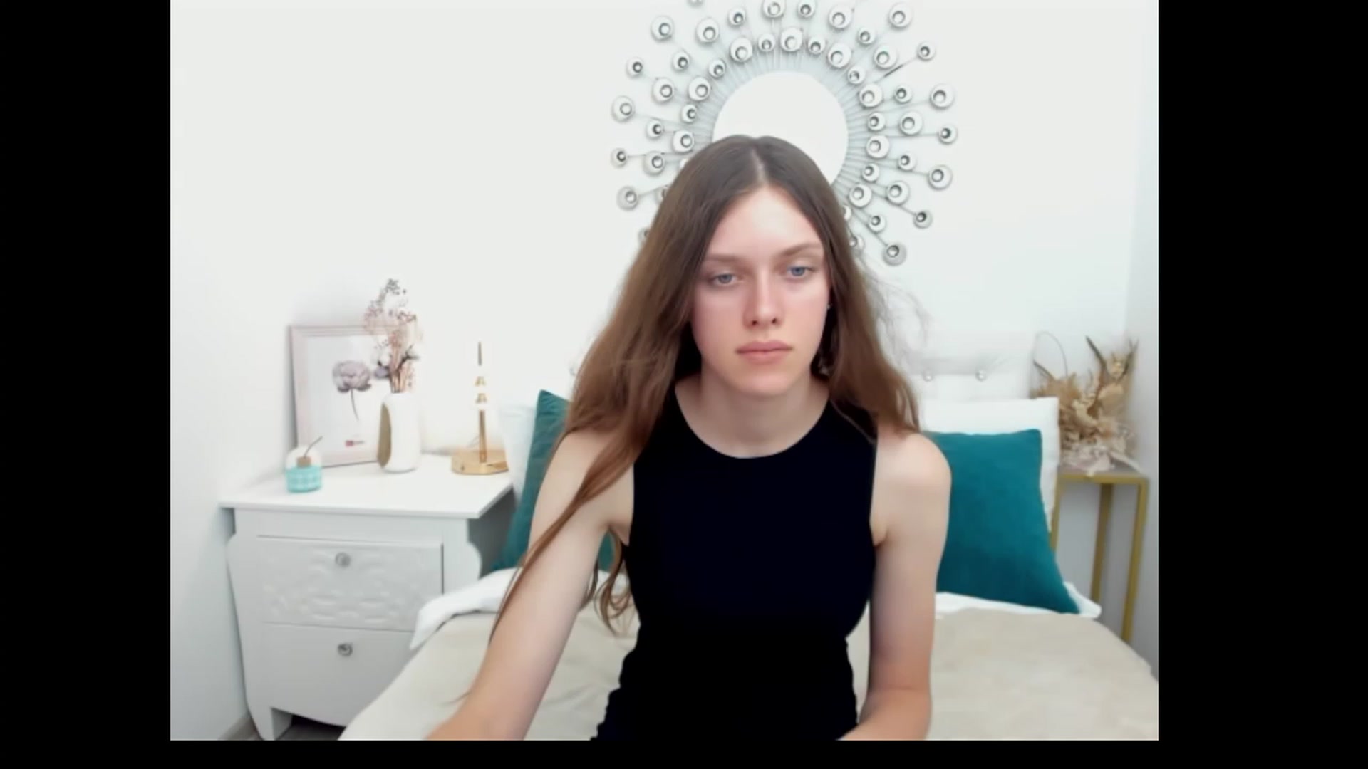 Gallery image thumbnail from JaneBrown's myfreecams stream on, 08/22/2023, 10:53 image 13 of 20