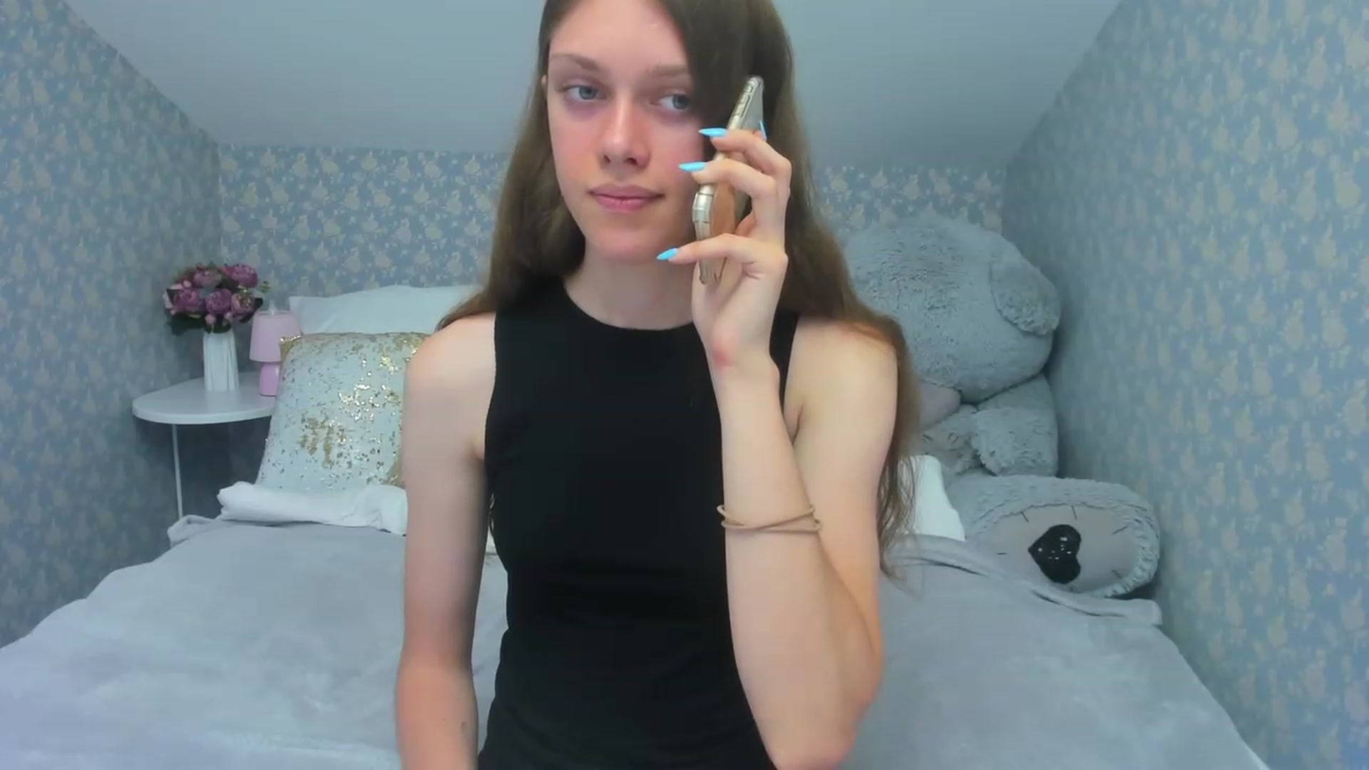 Gallery image thumbnail from JaneBrown's myfreecams stream on, 08/23/2023, 12:17 image 19 of 20