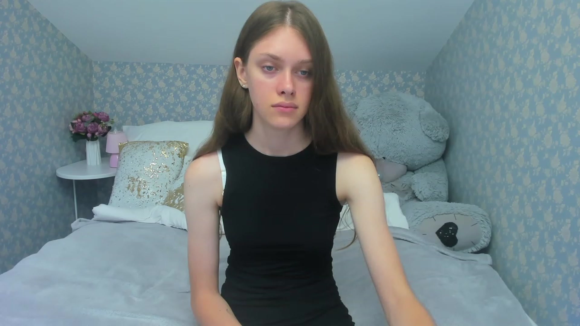 Gallery image thumbnail from JaneBrown's myfreecams stream on, 08/23/2023, 12:17 image 6 of 20
