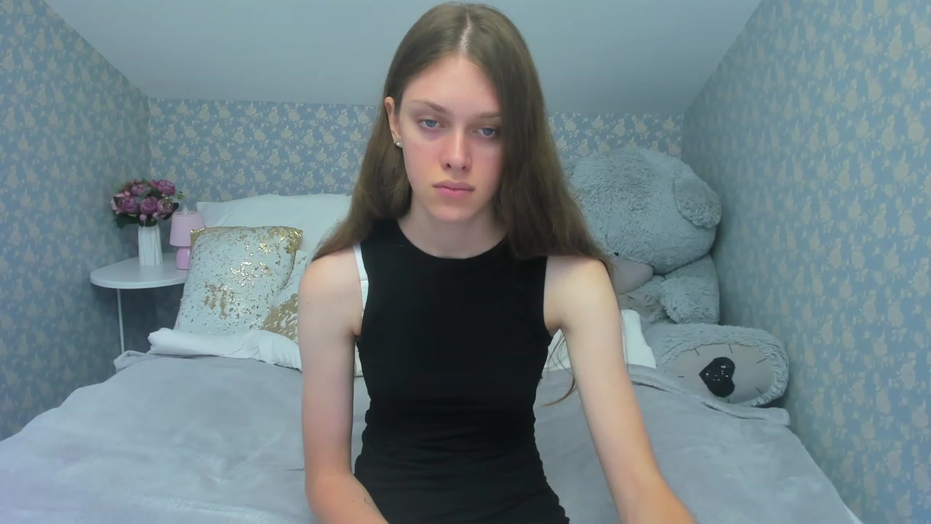 Gallery image thumbnail from JaneBrown's myfreecams stream on, 08/23/2023, 12:17 image 8 of 20