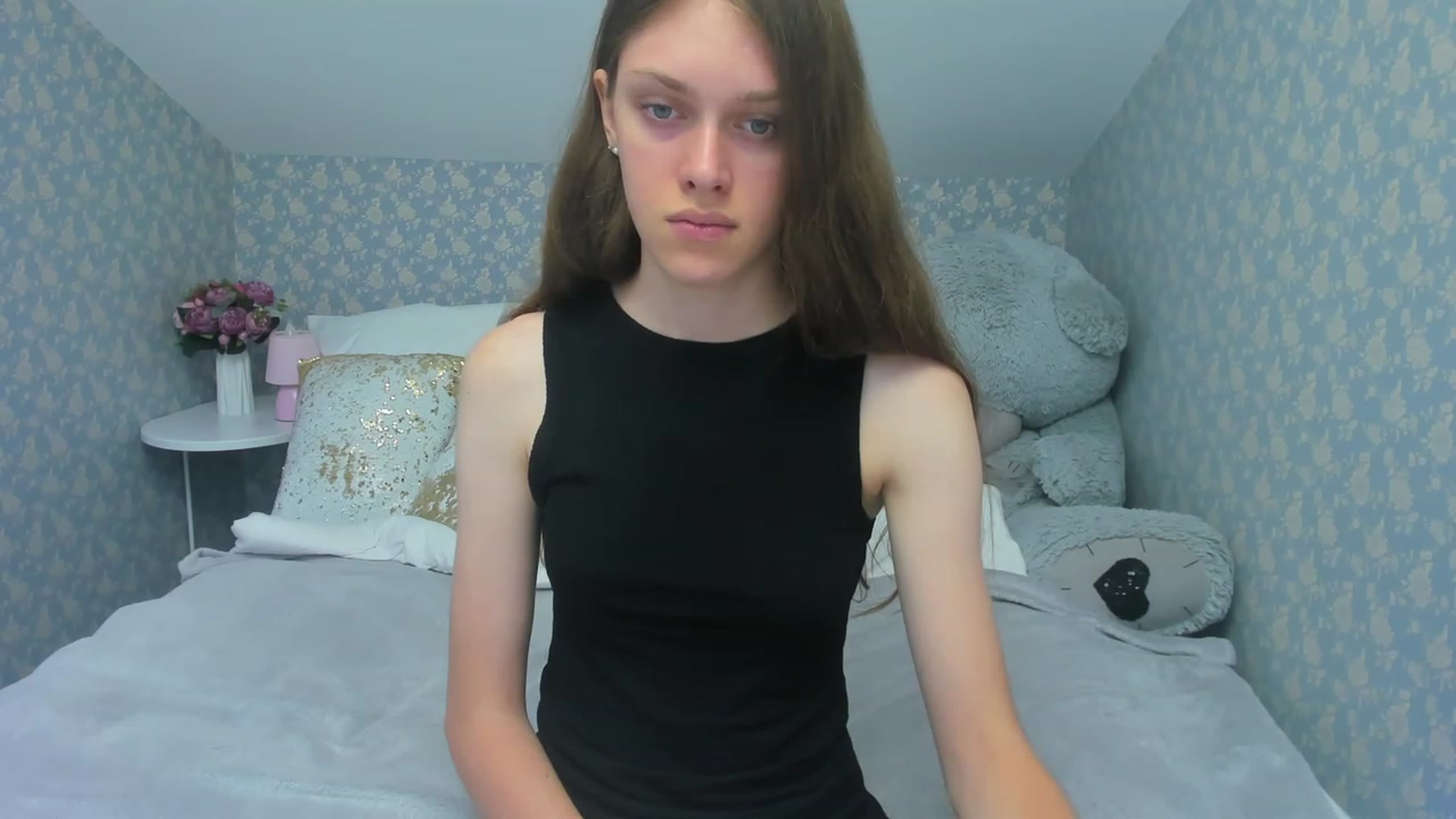 Gallery image thumbnail from JaneBrown's myfreecams stream on, 08/23/2023, 12:17 image 12 of 20