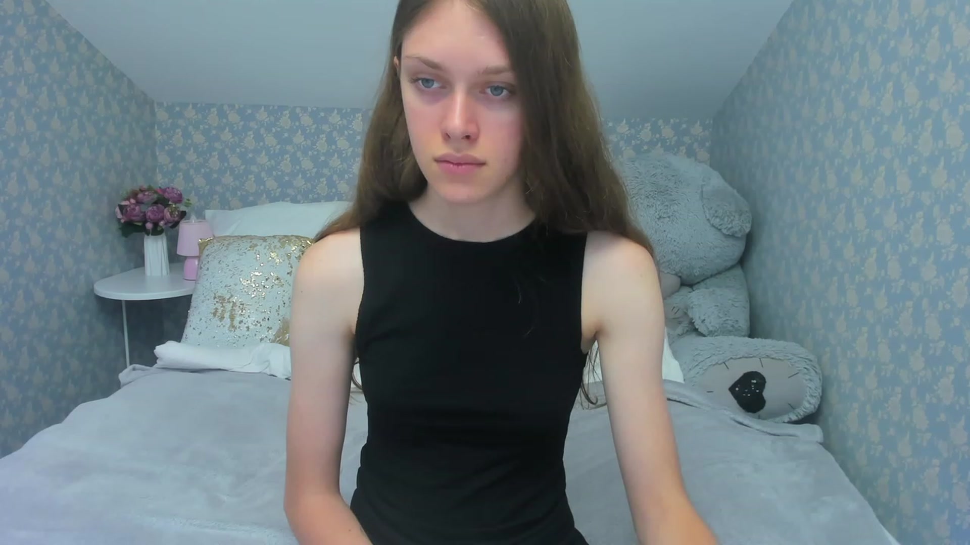 Gallery image thumbnail from JaneBrown's myfreecams stream on, 08/23/2023, 12:17 image 16 of 20