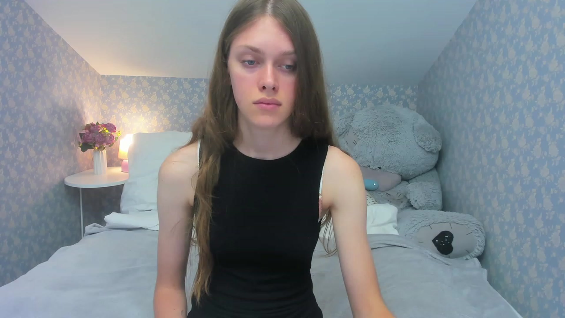 Gallery image thumbnail from JaneBrown's myfreecams stream on, 08/23/2023, 13:56 image 13 of 20