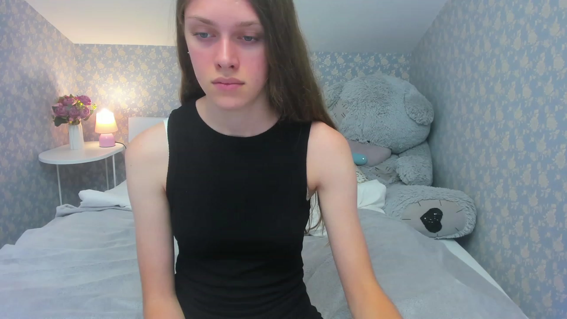 Gallery image thumbnail from JaneBrown's myfreecams stream on, 08/23/2023, 16:38 image 17 of 20