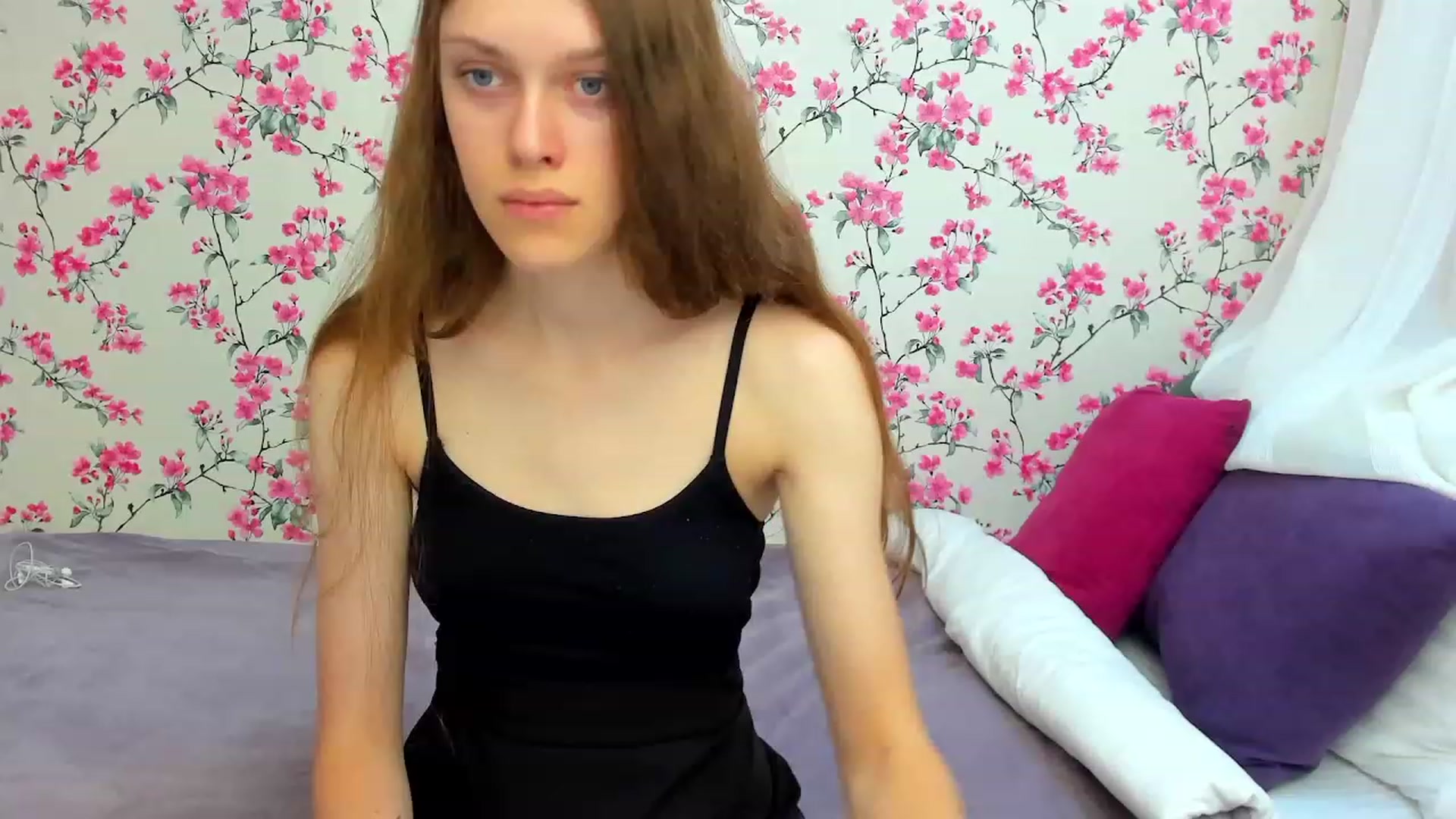 Gallery image thumbnail from JaneBrown's myfreecams stream on, 08/25/2023, 12:52 image 9 of 20