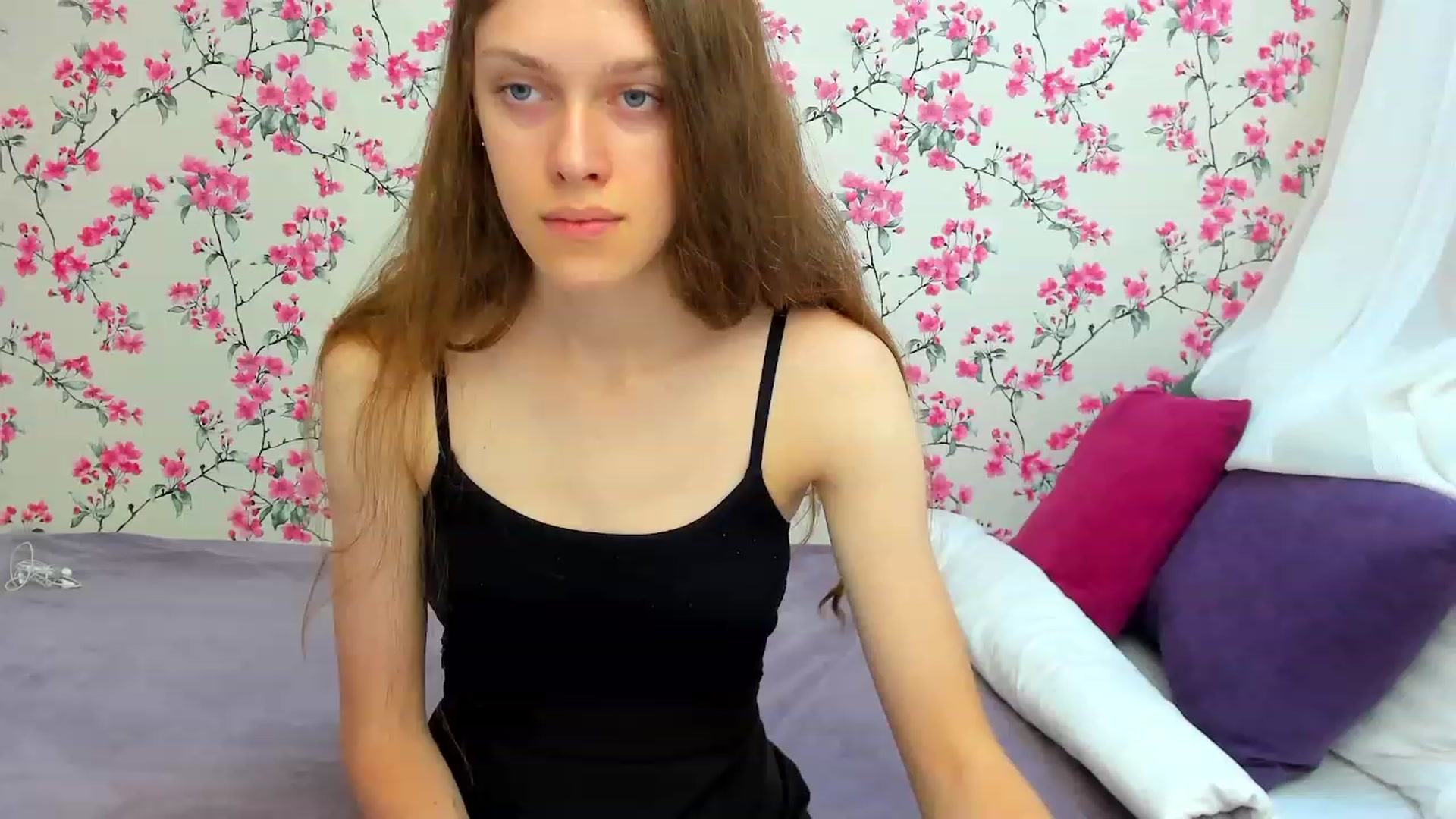 Gallery image thumbnail from JaneBrown's myfreecams stream on, 08/25/2023, 12:52 image 8 of 20