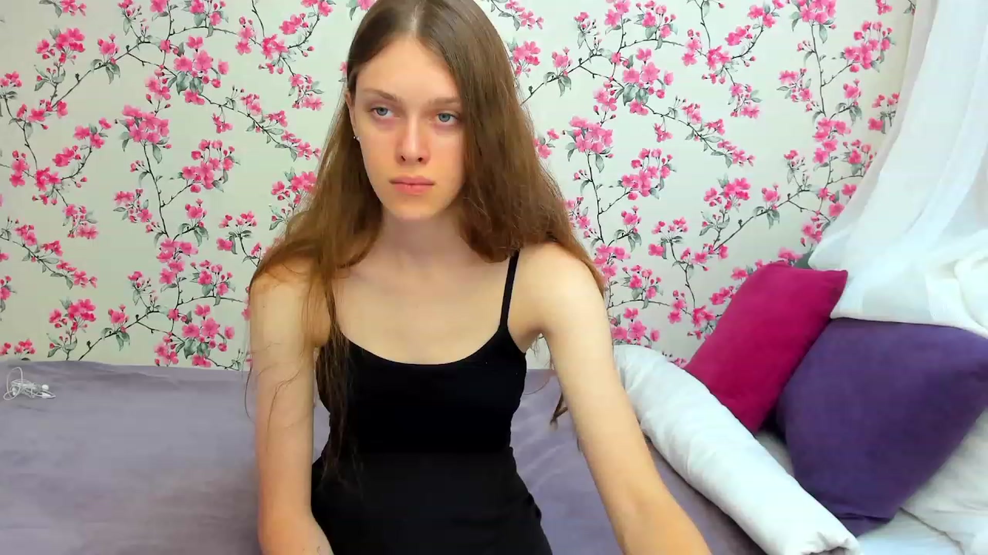 Gallery image thumbnail from JaneBrown's myfreecams stream on, 08/25/2023, 12:52 image 13 of 20