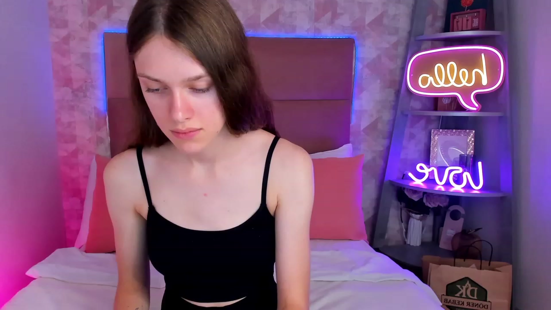 Gallery image thumbnail from JaneBrown's myfreecams stream on, 08/25/2023, 13:45 image 5 of 20