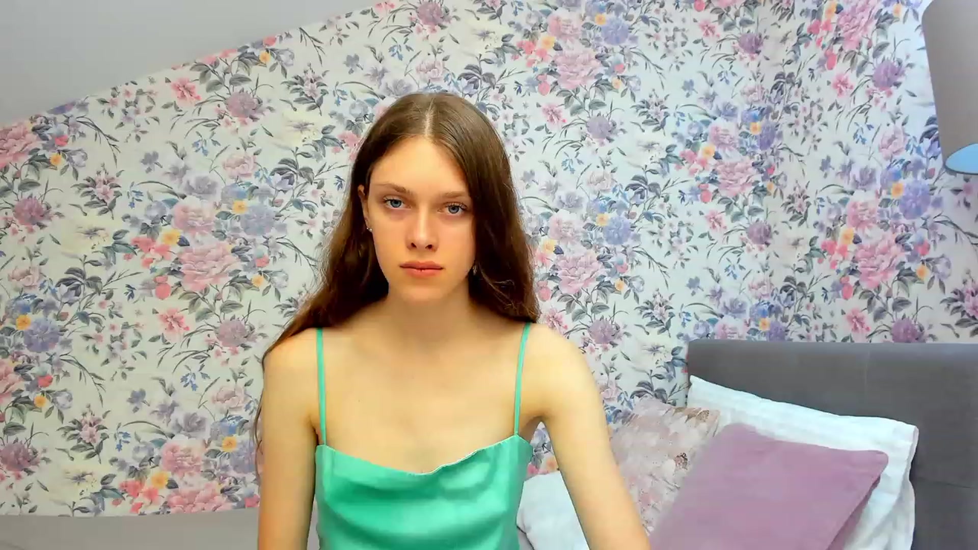 Gallery image thumbnail from JaneBrown's myfreecams stream on, 08/27/2023, 13:01 image 16 of 20