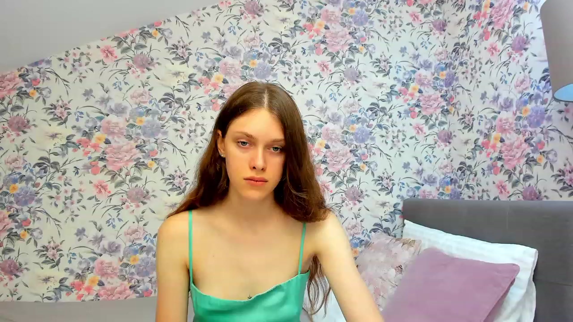Gallery image thumbnail from JaneBrown's myfreecams stream on, 08/27/2023, 13:01 image 13 of 20