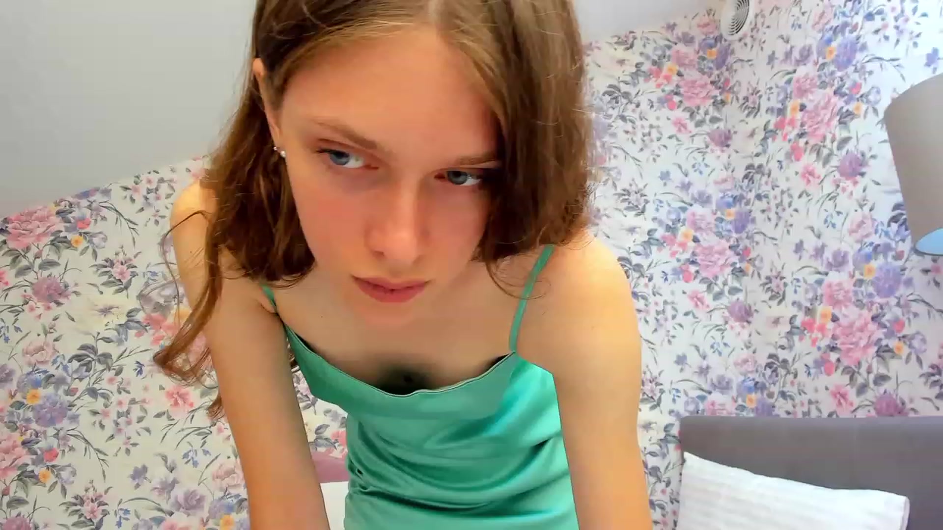 Gallery image thumbnail from JaneBrown's myfreecams stream on, 08/27/2023, 14:47 image 5 of 20