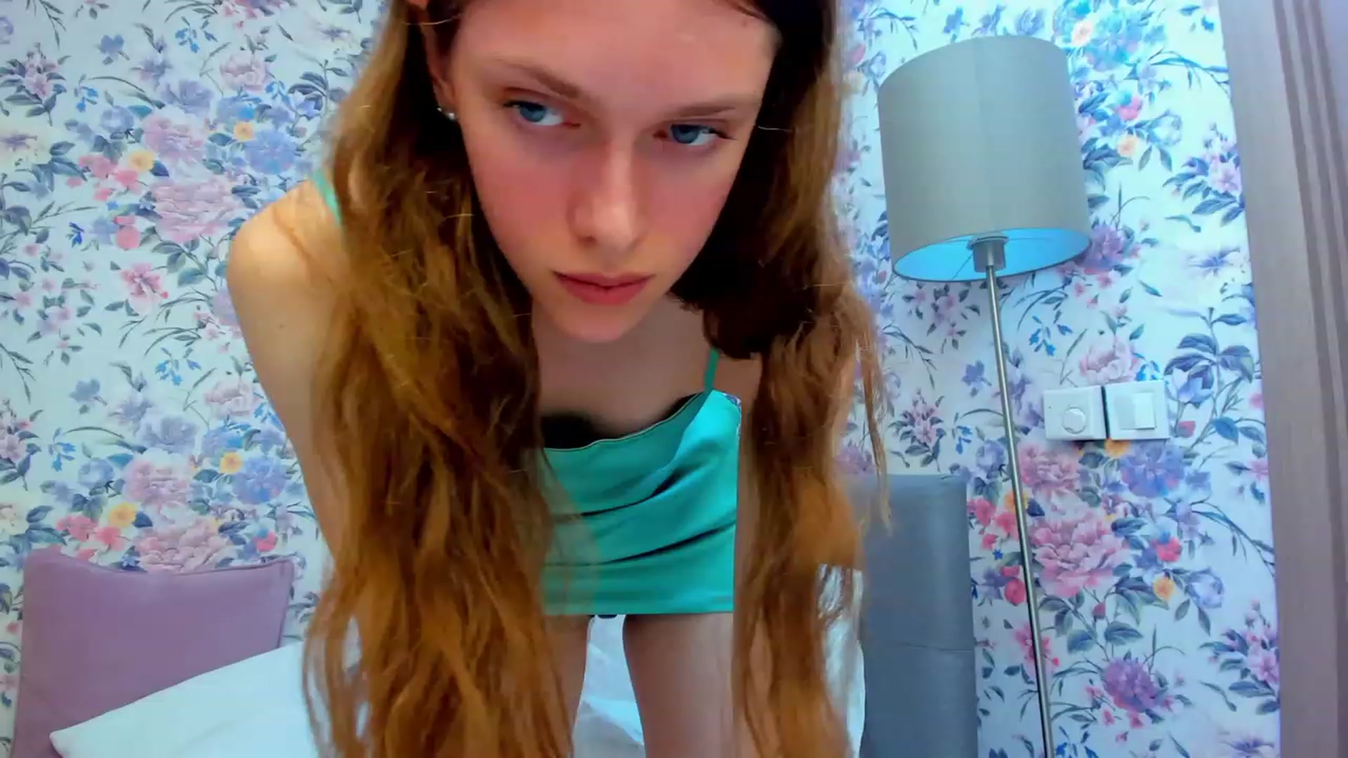 Gallery image thumbnail from JaneBrown's myfreecams stream on, 08/27/2023, 17:36 image 14 of 20