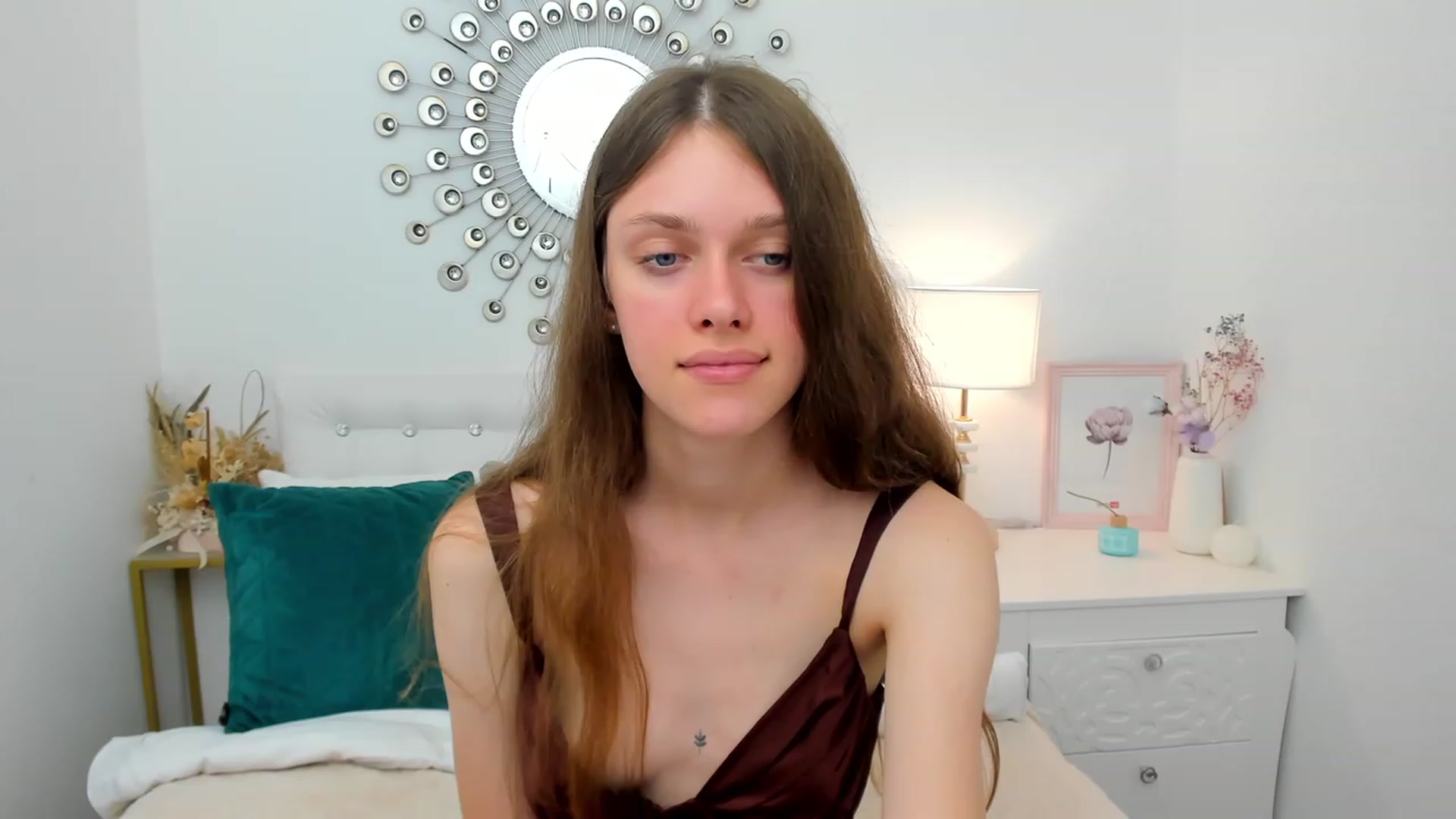 Gallery image thumbnail from JaneBrown's myfreecams stream on, 09/01/2023, 09:20 image 9 of 20