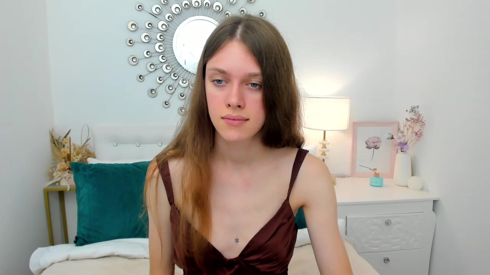 Gallery image thumbnail from JaneBrown's myfreecams stream on, 09/01/2023, 09:20 image 3 of 20