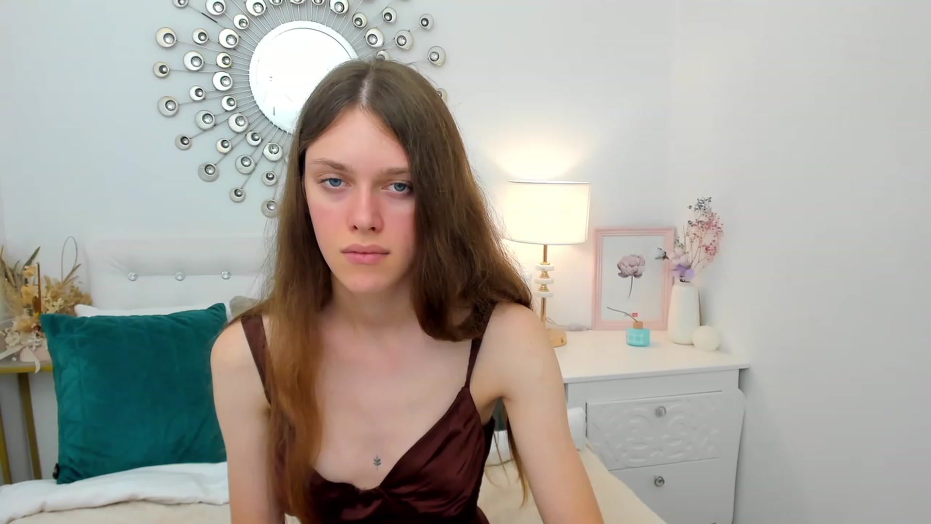 Gallery image thumbnail from JaneBrown's myfreecams stream on, 09/01/2023, 09:20 image 15 of 20