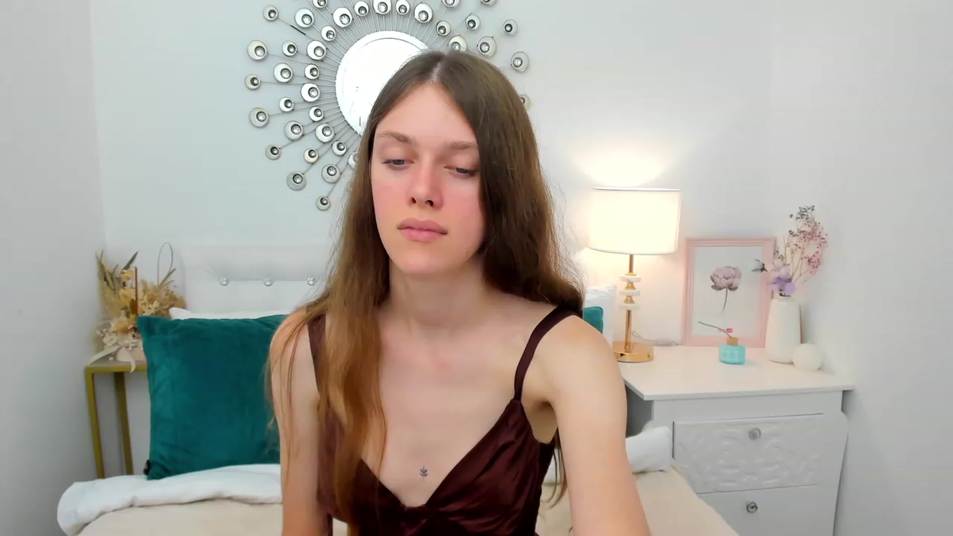 Gallery image thumbnail from JaneBrown's myfreecams stream on, 09/01/2023, 09:20 image 6 of 20