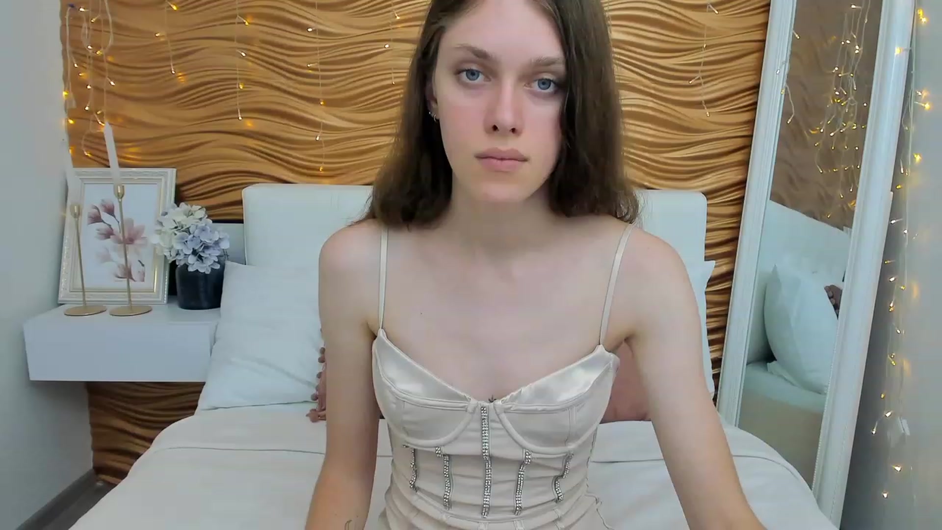 Gallery image thumbnail from JaneBrown's myfreecams stream on, 09/03/2023, 13:04 image 17 of 20