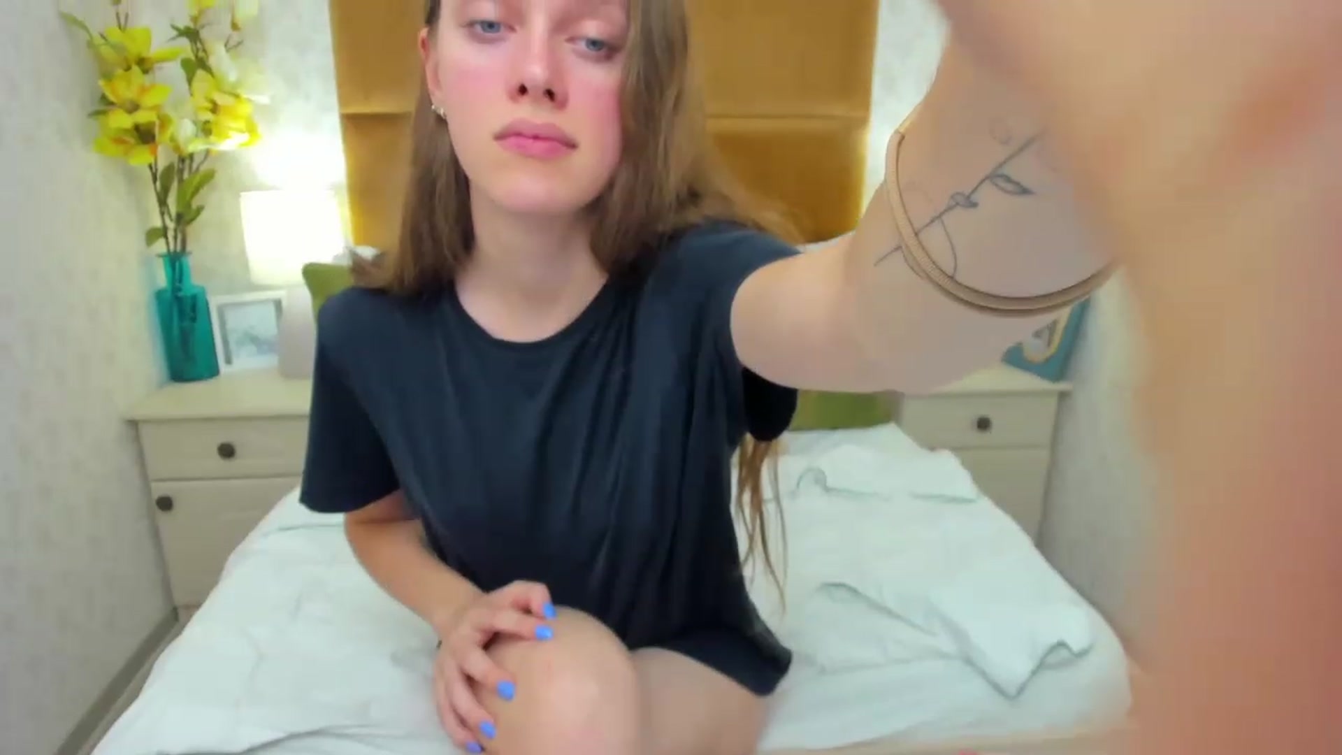 Gallery image thumbnail from JaneBrown's myfreecams stream on, 09/16/2023, 19:01 image 9 of 20