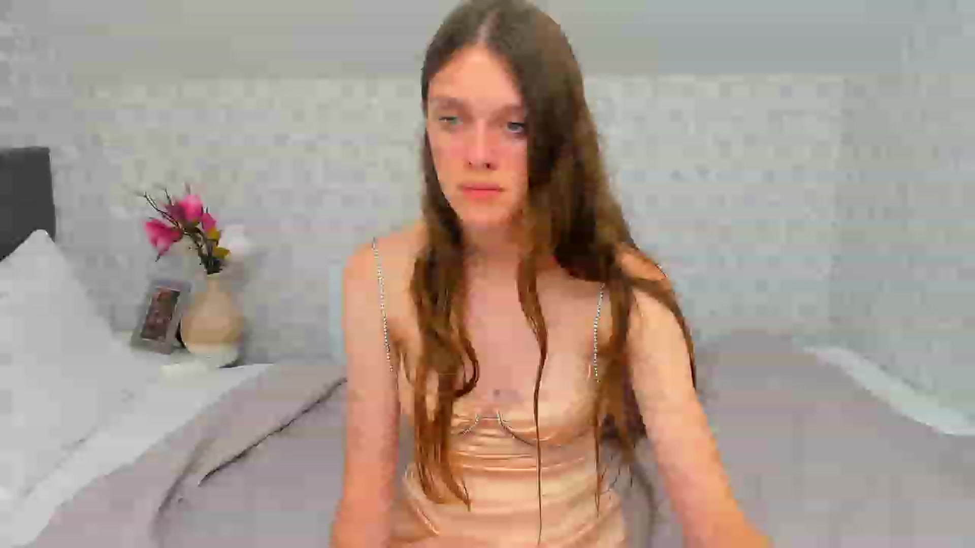 Gallery image thumbnail from JaneBrown's myfreecams stream on, 09/17/2023, 18:48 image 18 of 20