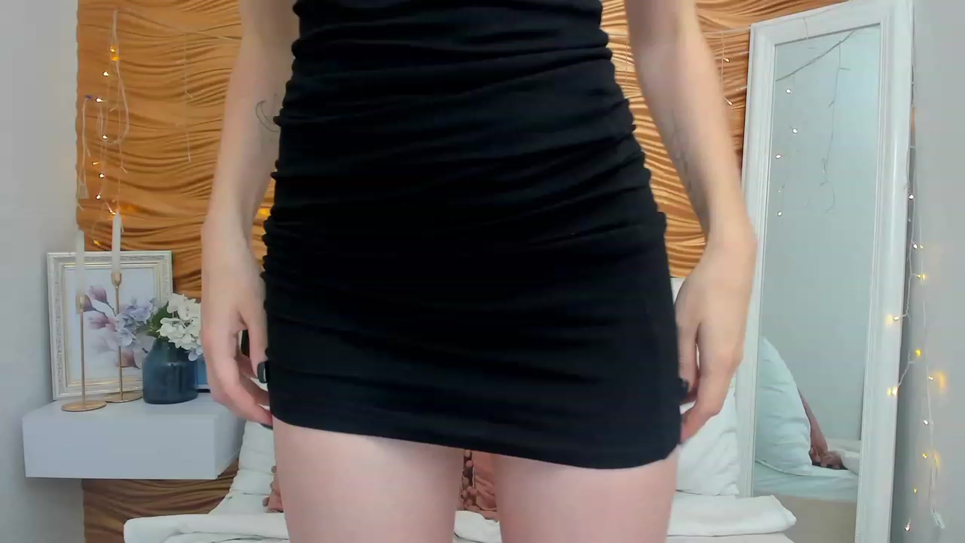 Gallery image thumbnail from JaneBrown's myfreecams stream on, 09/26/2023, 13:26 image 15 of 20