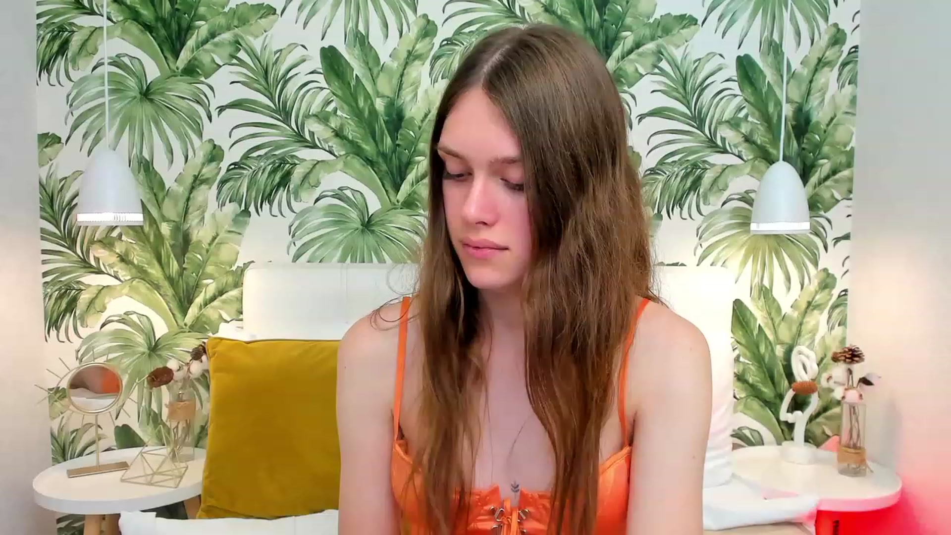 Gallery image thumbnail from JaneBrown's myfreecams stream on, 09/27/2023, 17:25 image 17 of 20