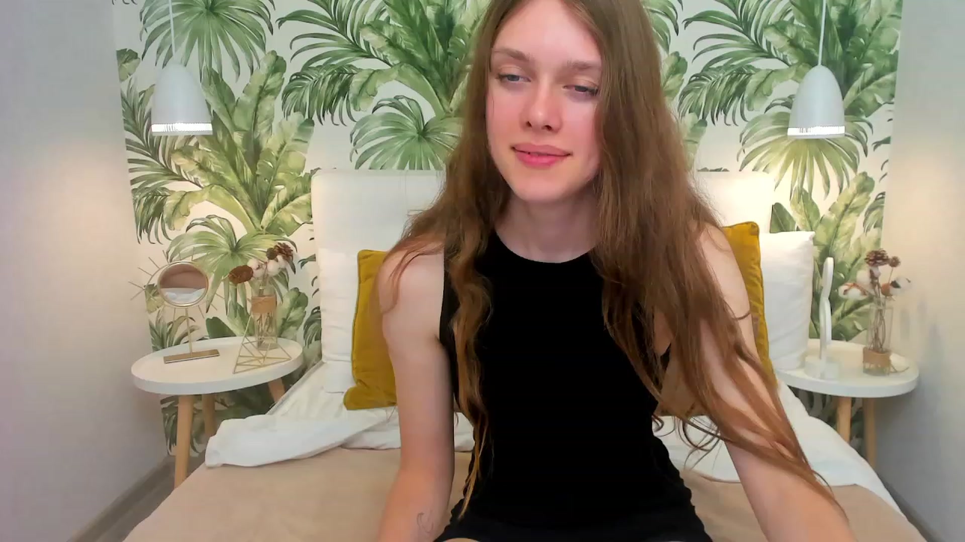 Gallery image thumbnail from JaneBrown's myfreecams stream on, 09/30/2023, 15:44 image 10 of 20