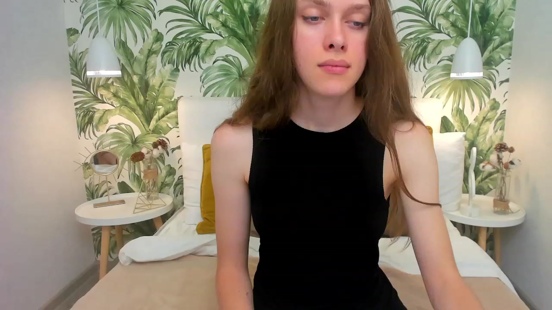 Gallery image thumbnail from JaneBrown's myfreecams stream on, 09/30/2023, 15:44 image 6 of 20
