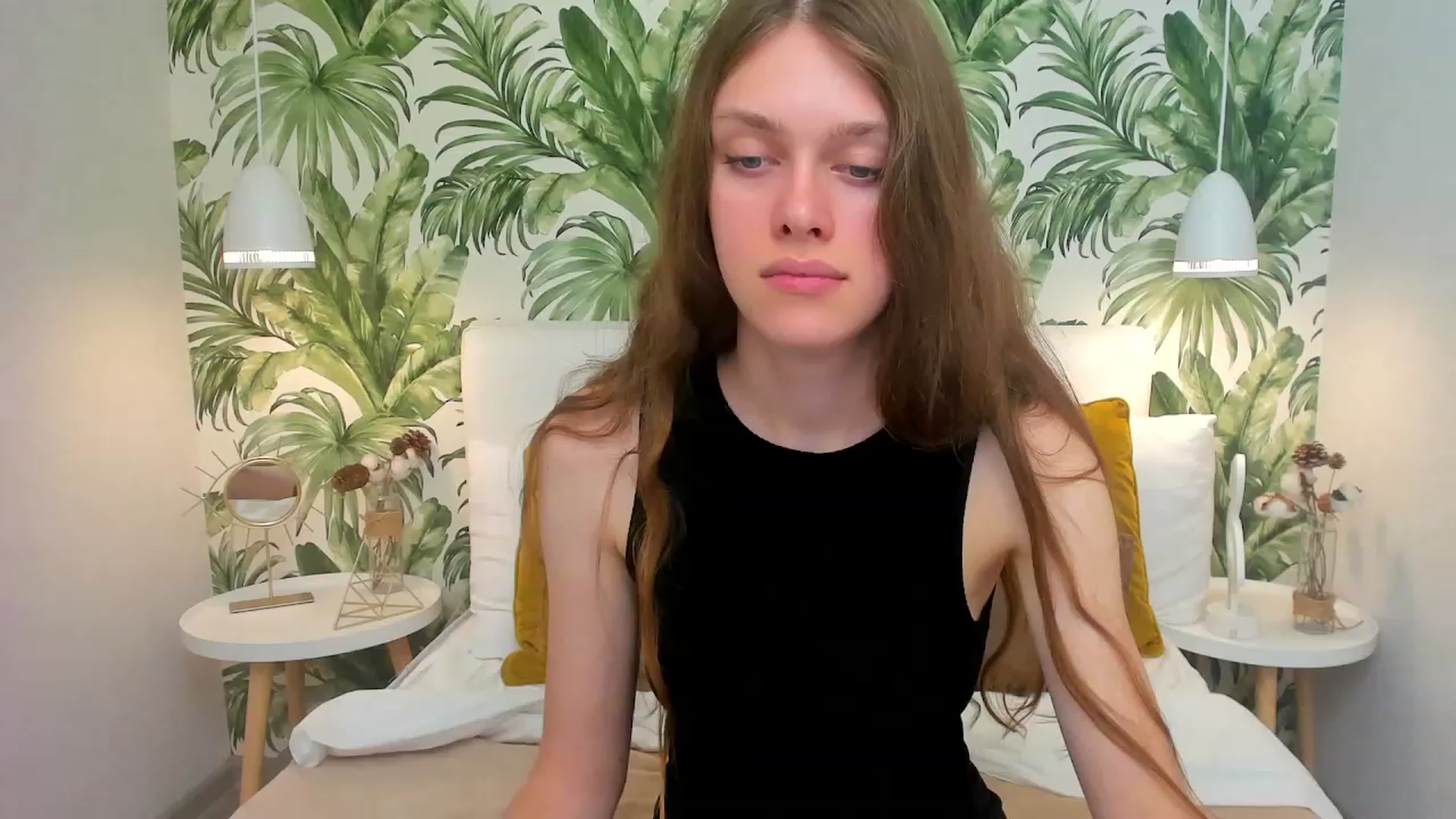Gallery image thumbnail from JaneBrown's myfreecams stream on, 09/30/2023, 15:44 image 5 of 20