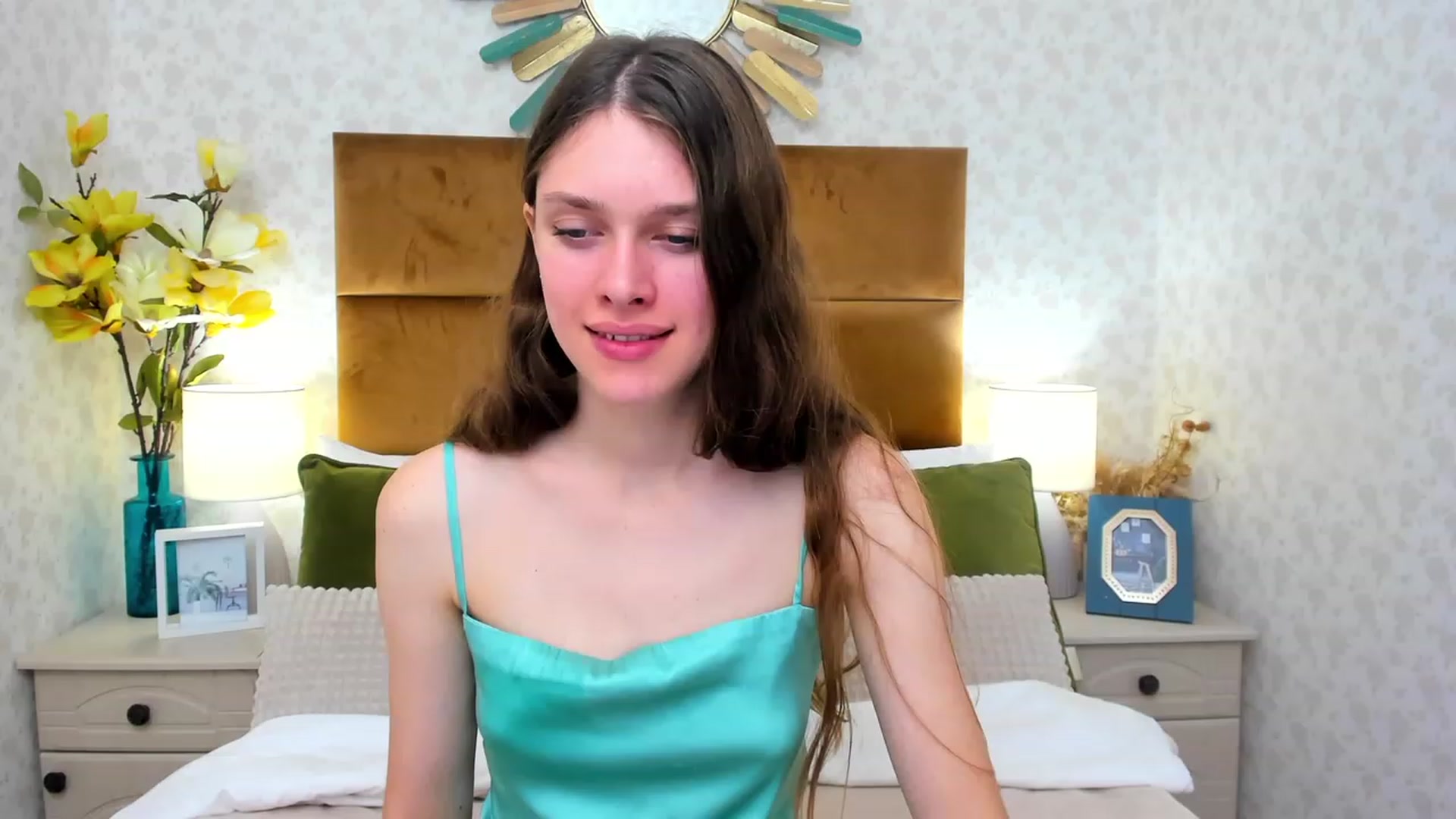 Gallery image thumbnail from JaneBrown's myfreecams stream on, 10/08/2023, 13:45 image 6 of 20