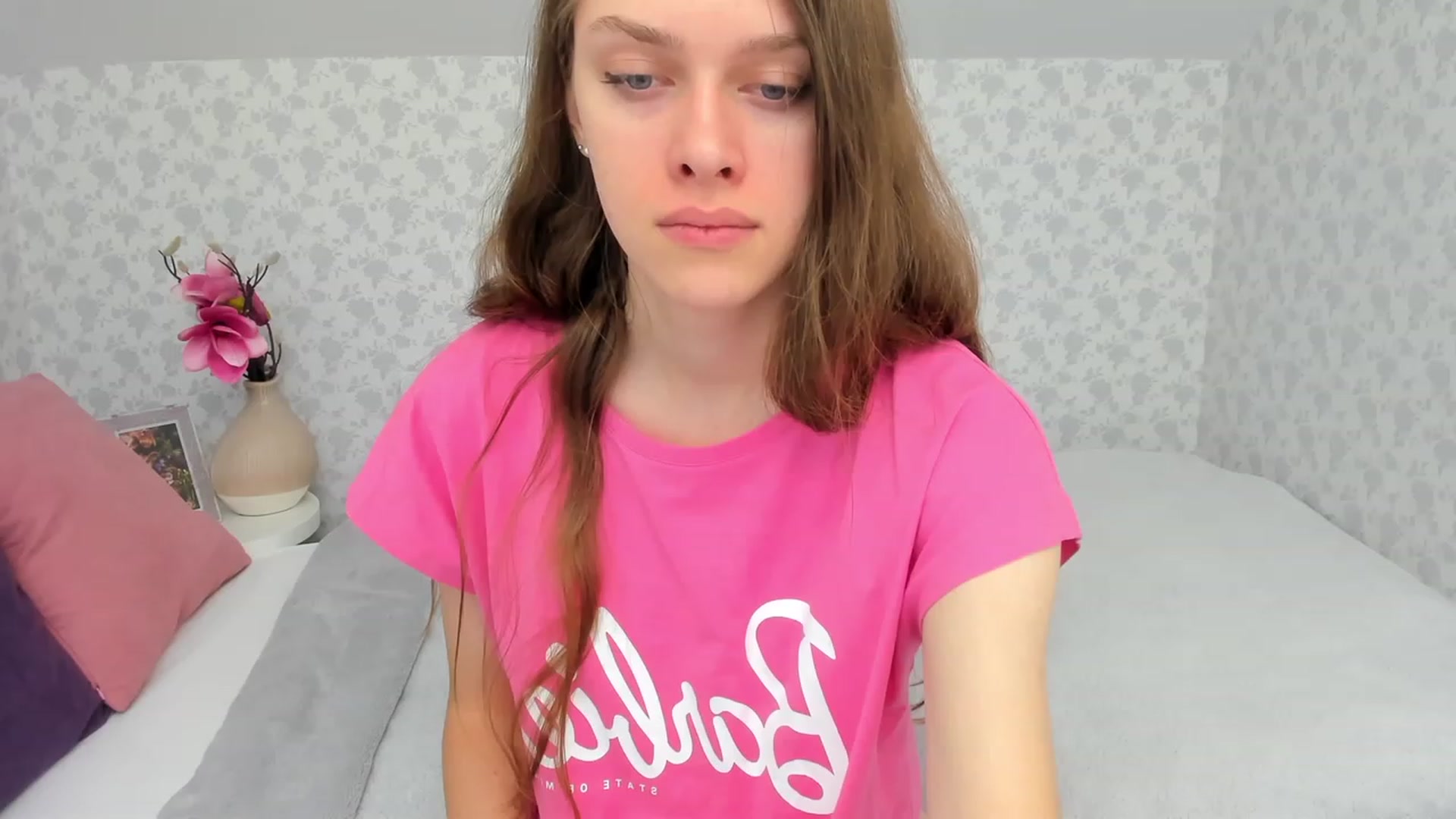 Gallery image thumbnail from JaneBrown's myfreecams stream on, 10/11/2023, 12:13 image 14 of 20