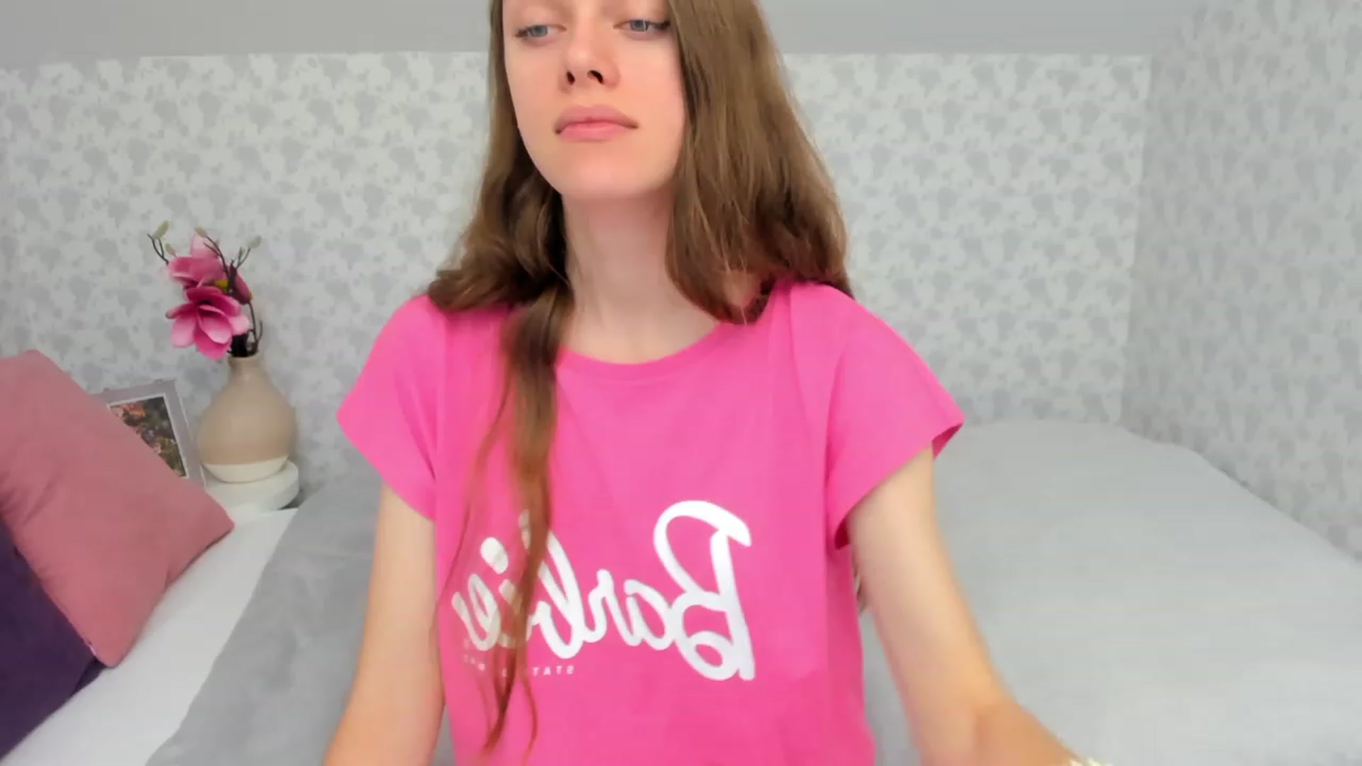 Gallery image thumbnail from JaneBrown's myfreecams stream on, 10/11/2023, 12:13 image 17 of 20