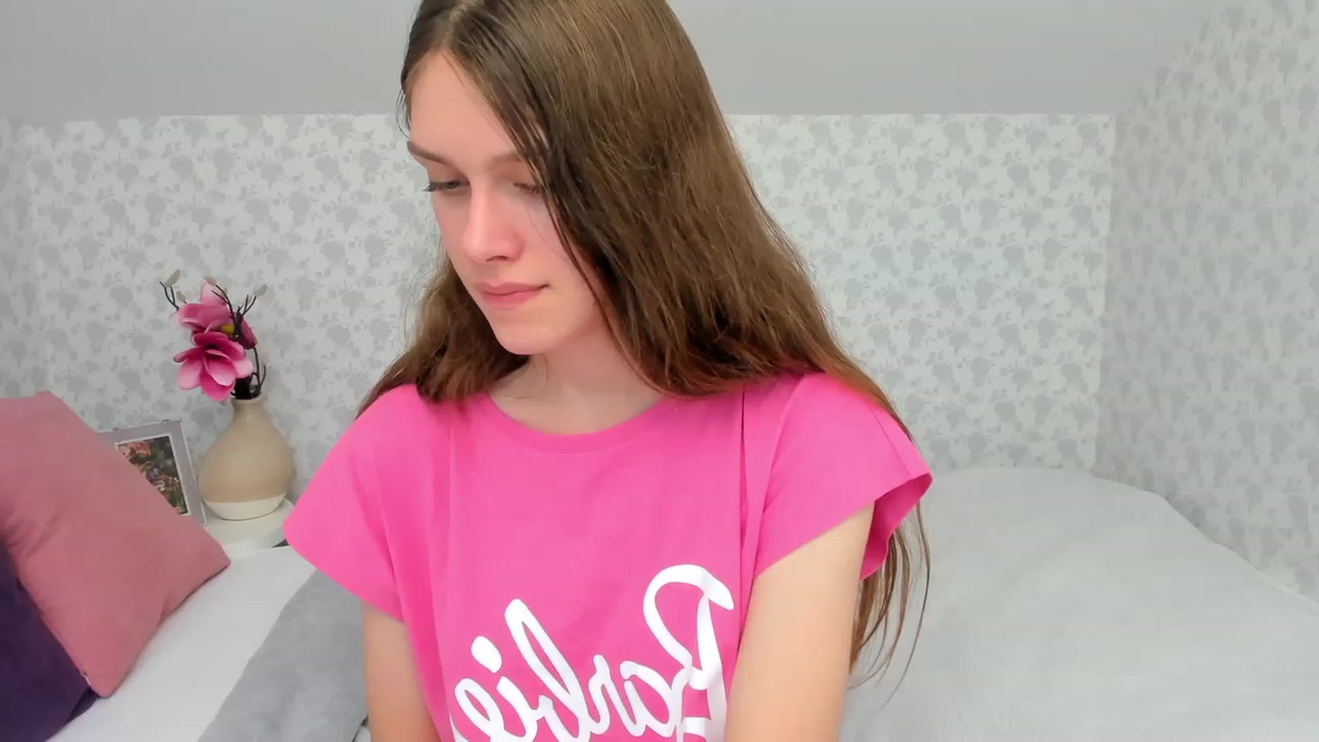 Gallery image thumbnail from JaneBrown's myfreecams stream on, 10/11/2023, 14:57 image 11 of 20