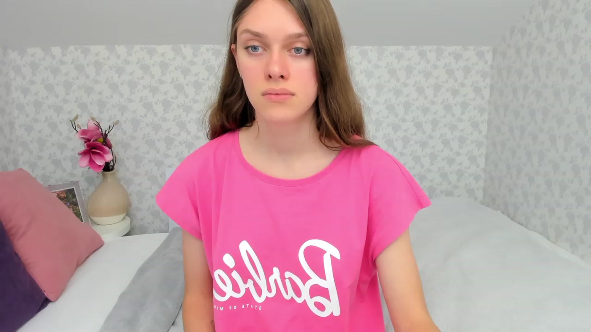 Gallery image thumbnail from JaneBrown's myfreecams stream on, 10/11/2023, 18:07 image 10 of 20