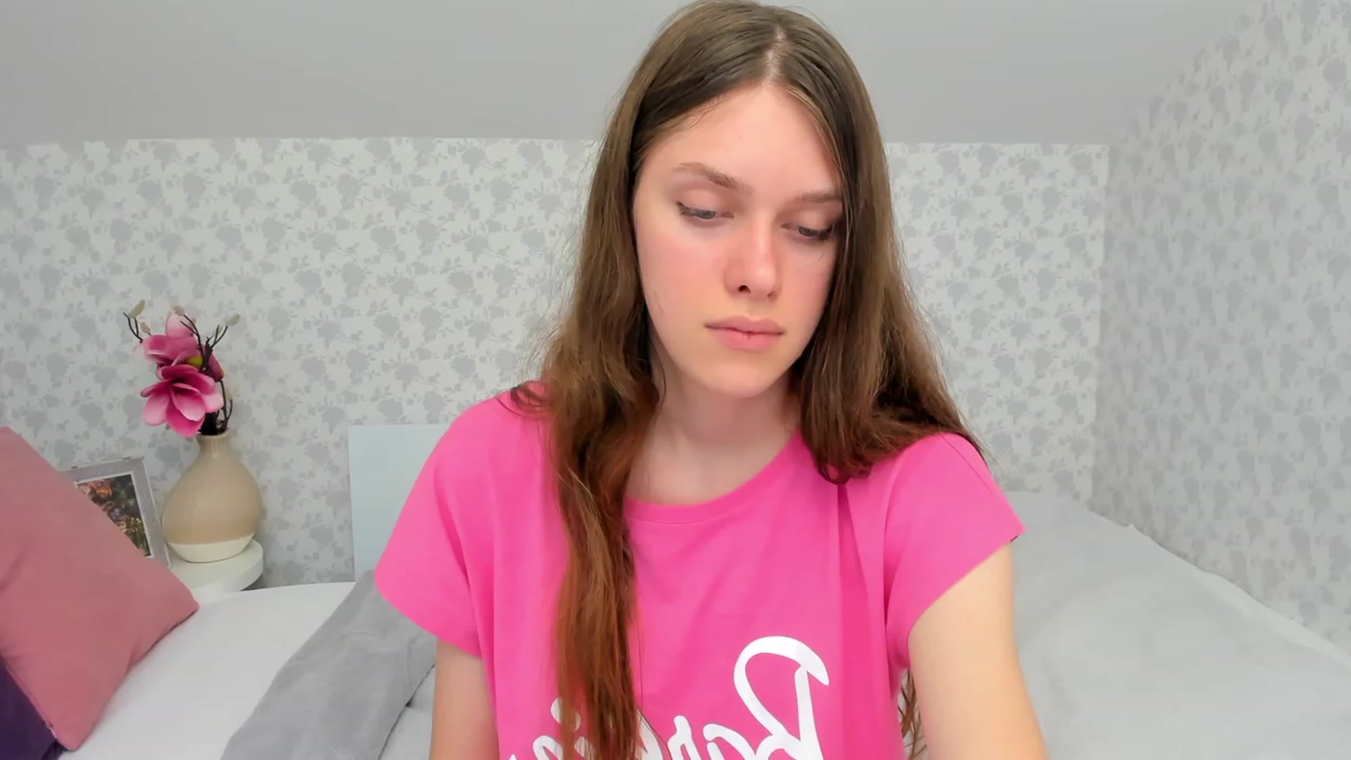 Gallery image thumbnail from JaneBrown's myfreecams stream on, 10/11/2023, 18:07 image 20 of 20