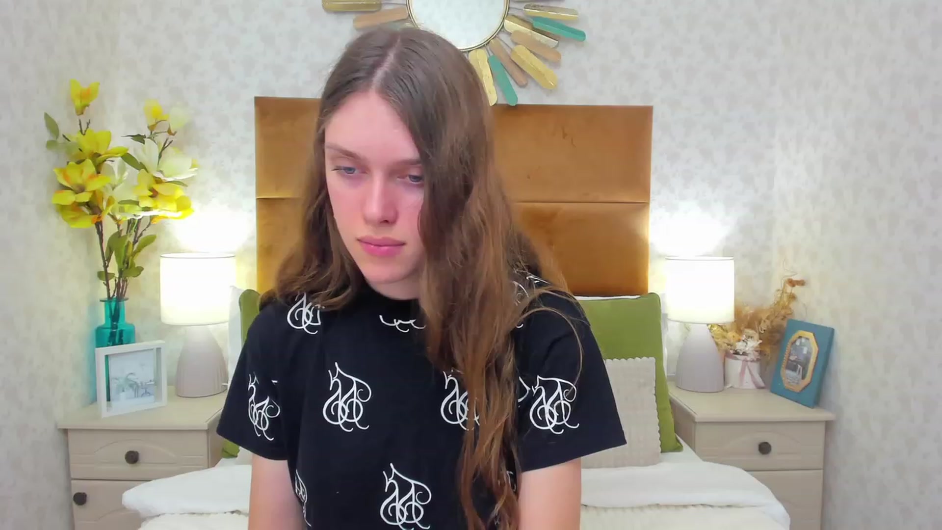 Gallery image thumbnail from JaneBrown's myfreecams stream on, 10/14/2023, 17:11 image 1 of 20