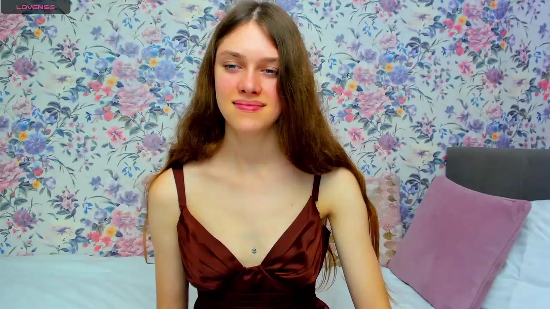 Gallery image thumbnail from JaneBrown's myfreecams stream on, 10/15/2023, 14:02 image 14 of 20