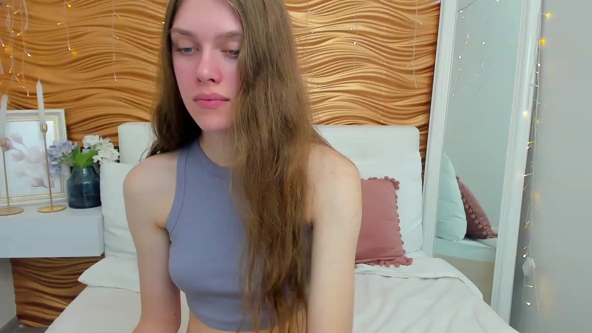 Gallery image thumbnail from JaneBrown's myfreecams stream on, 10/18/2023, 18:16 image 8 of 20