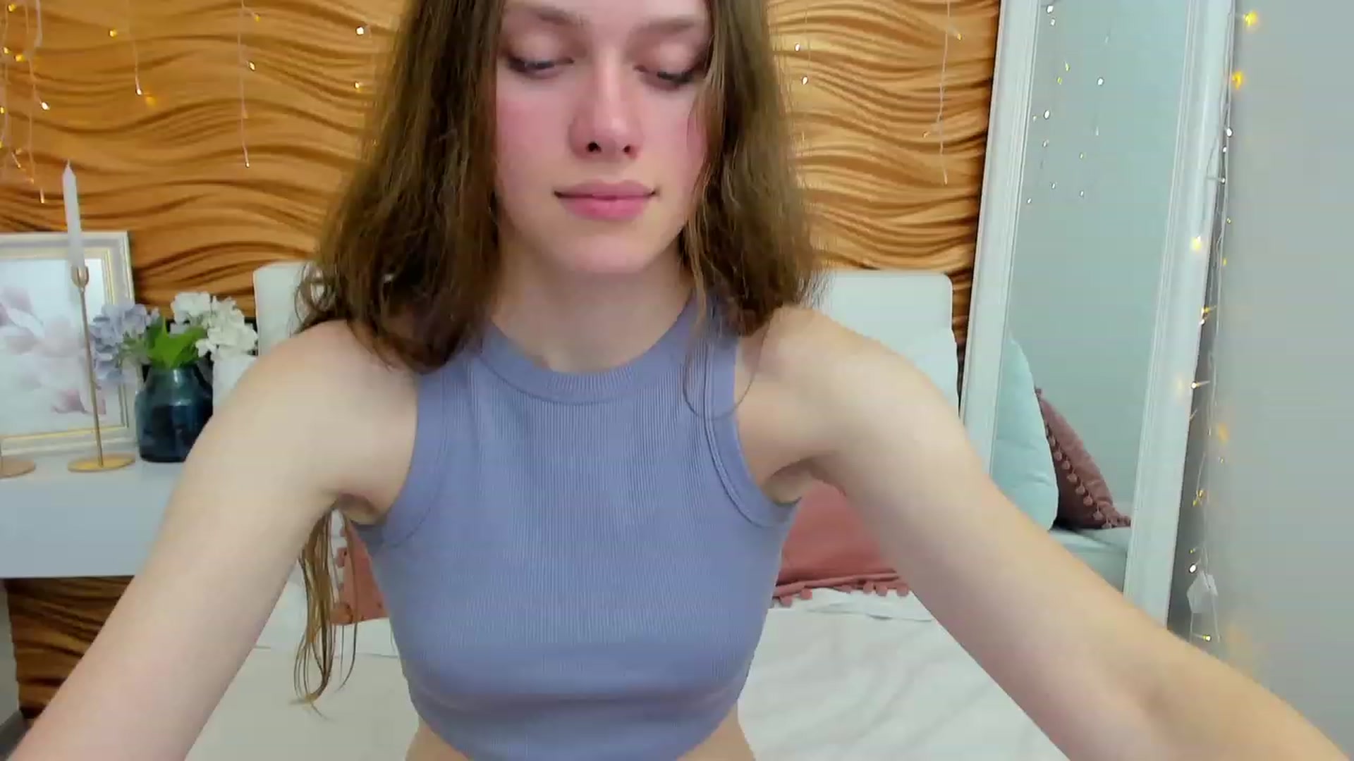 Gallery image thumbnail from JaneBrown's myfreecams stream on, 10/18/2023, 18:16 image 18 of 20
