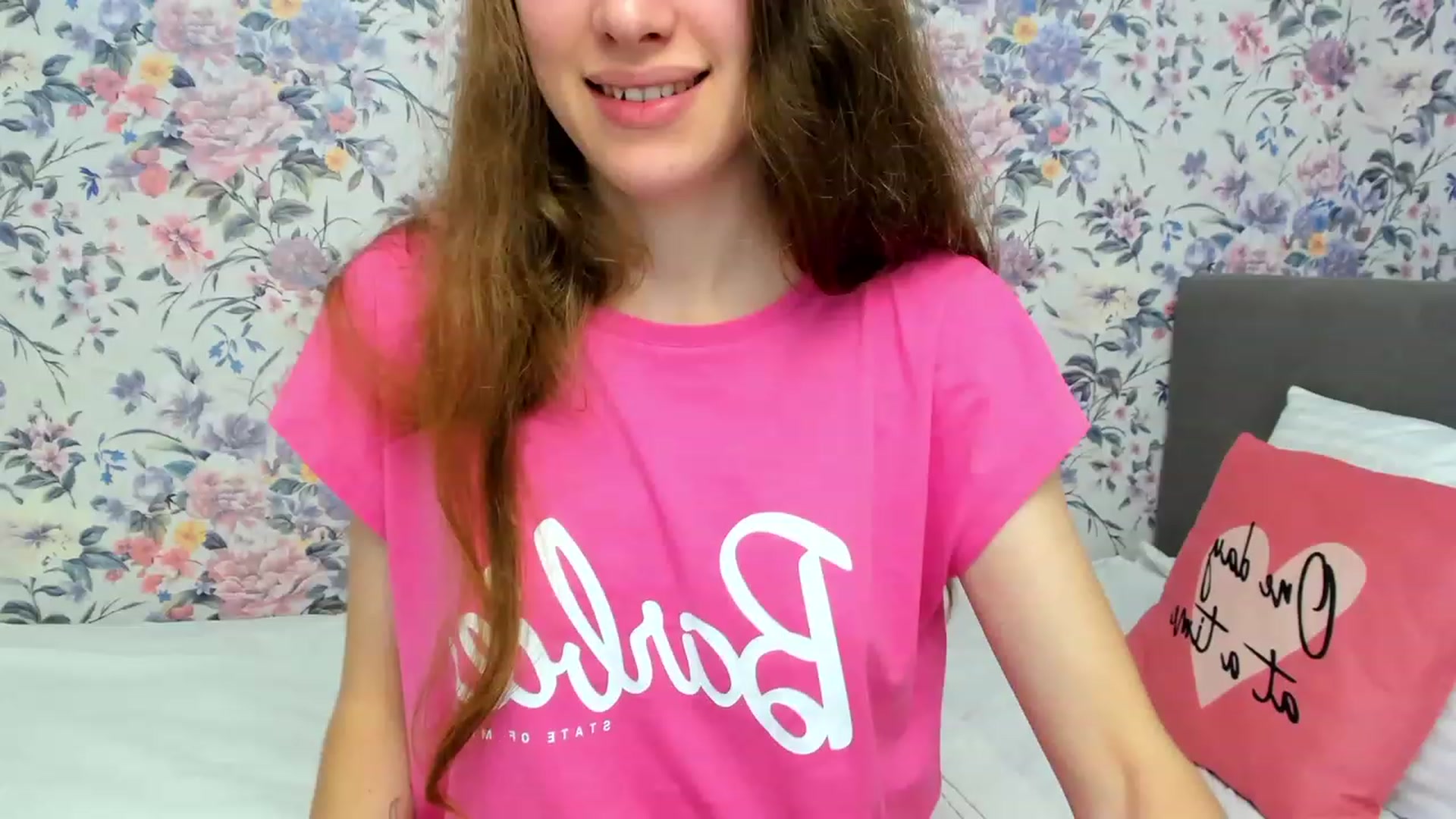 Gallery image thumbnail from JaneBrown's myfreecams stream on, 10/21/2023, 12:40 image 11 of 20