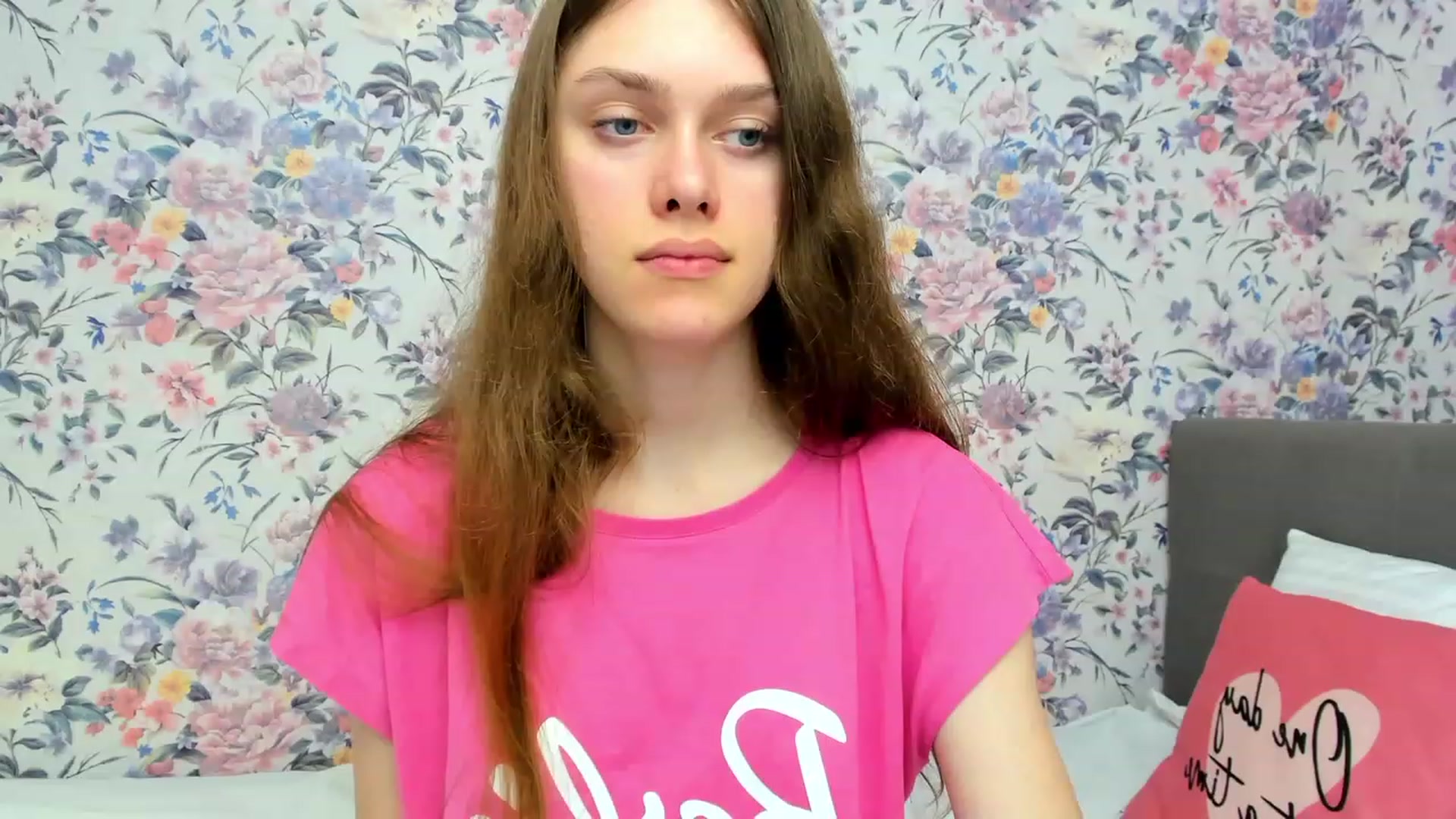 Gallery image thumbnail from JaneBrown's myfreecams stream on, 10/21/2023, 12:40 image 9 of 20