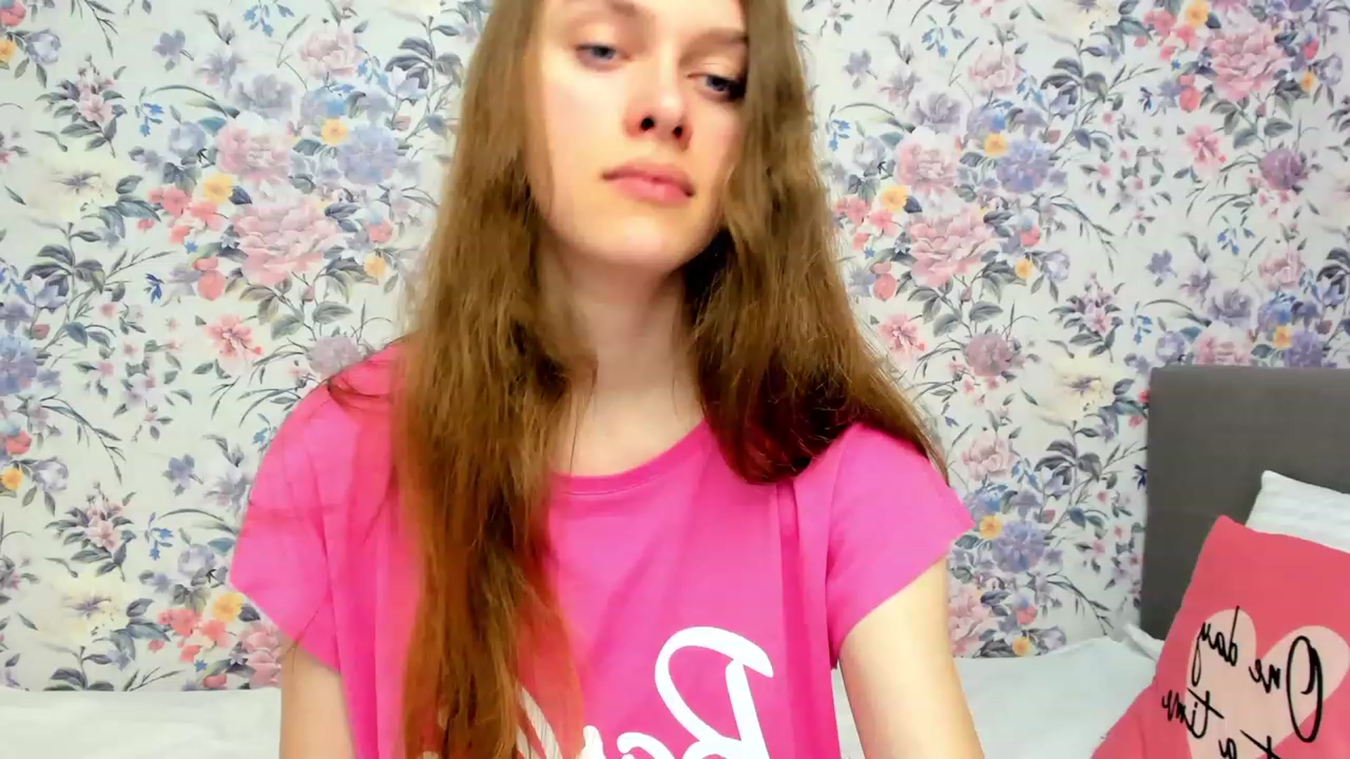 Gallery image thumbnail from JaneBrown's myfreecams stream on, 10/21/2023, 12:40 image 17 of 20