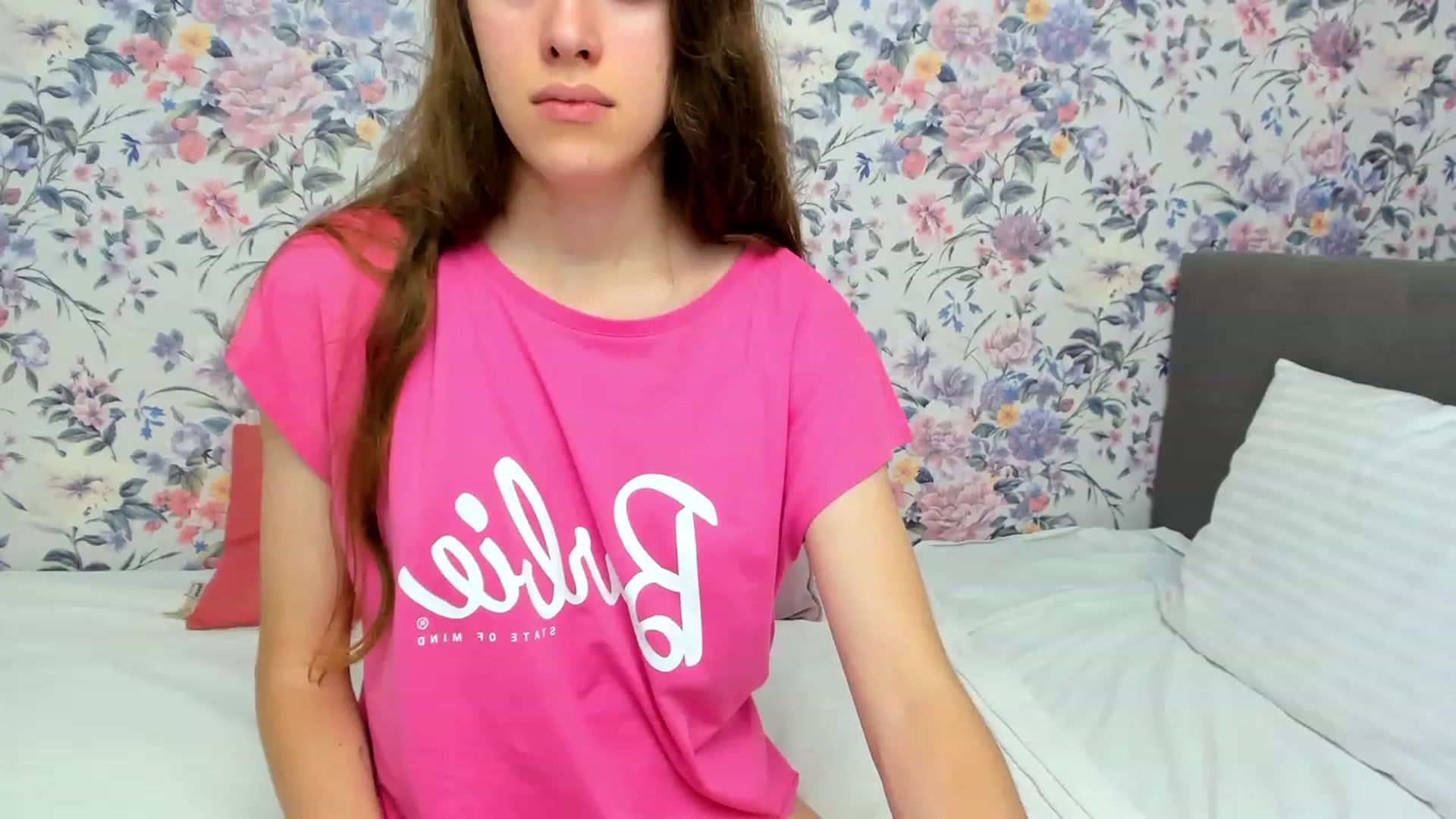 Gallery image thumbnail from JaneBrown's myfreecams stream on, 10/21/2023, 14:53 image 14 of 20