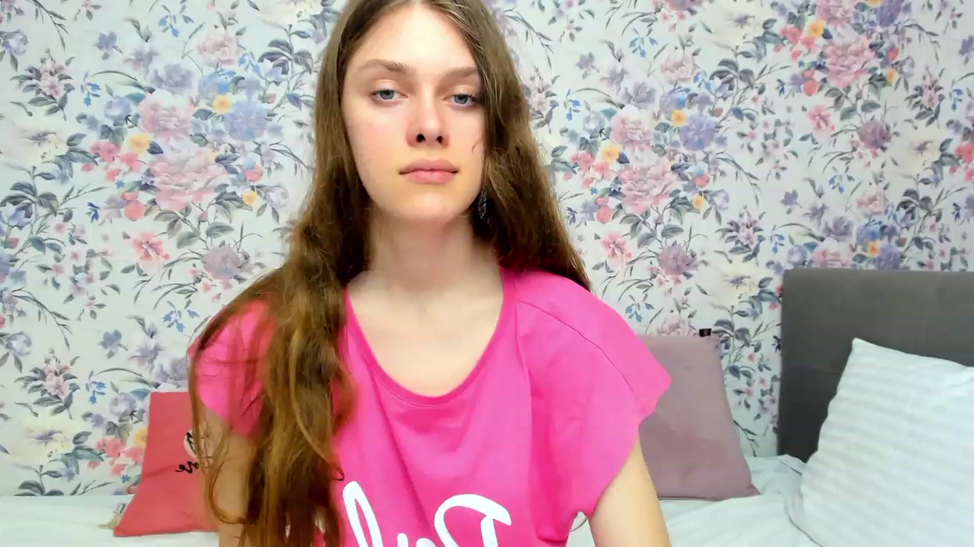 Gallery image thumbnail from JaneBrown's myfreecams stream on, 10/21/2023, 14:53 image 7 of 20