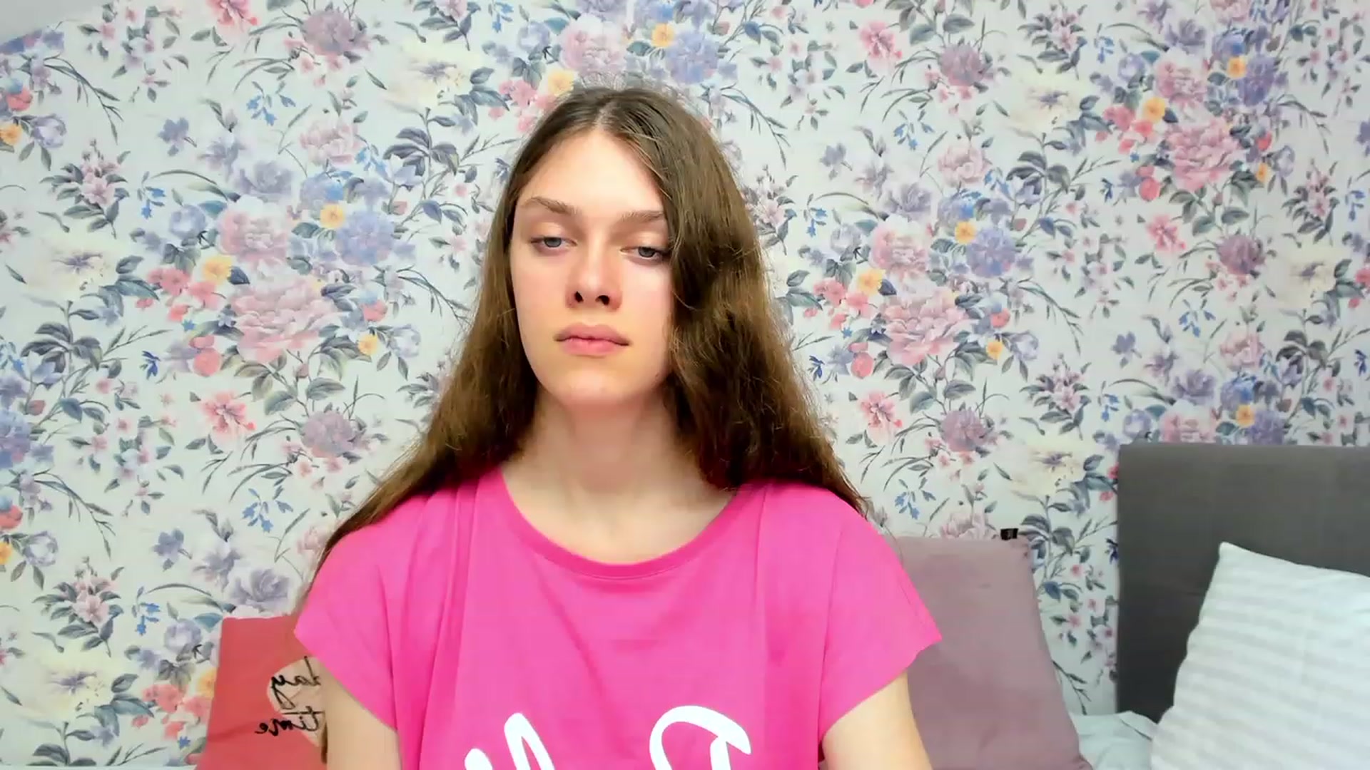 Gallery image thumbnail from JaneBrown's myfreecams stream on, 10/21/2023, 14:53 image 13 of 20