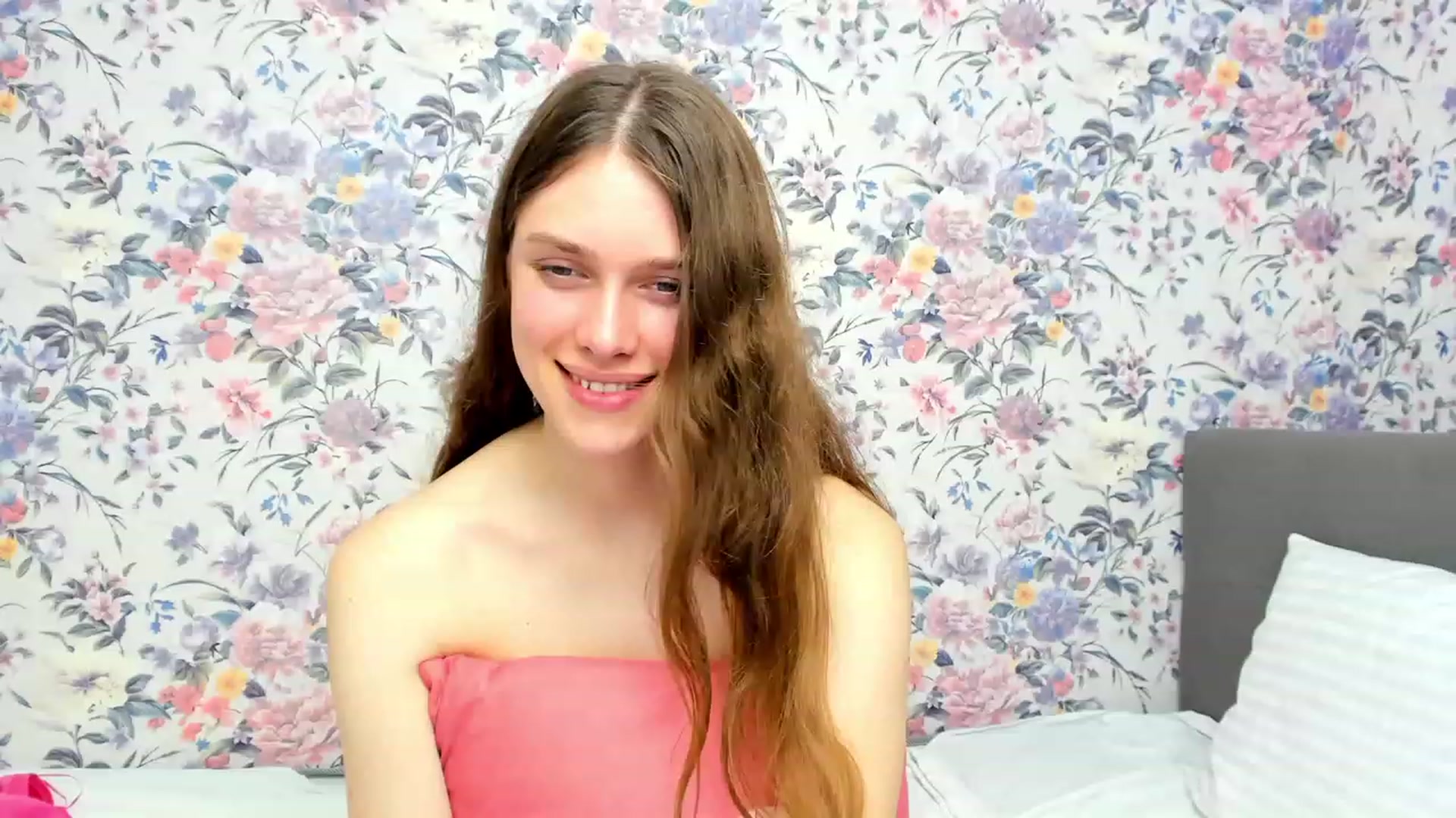 Gallery image thumbnail from JaneBrown's myfreecams stream on, 10/21/2023, 17:17 image 13 of 20